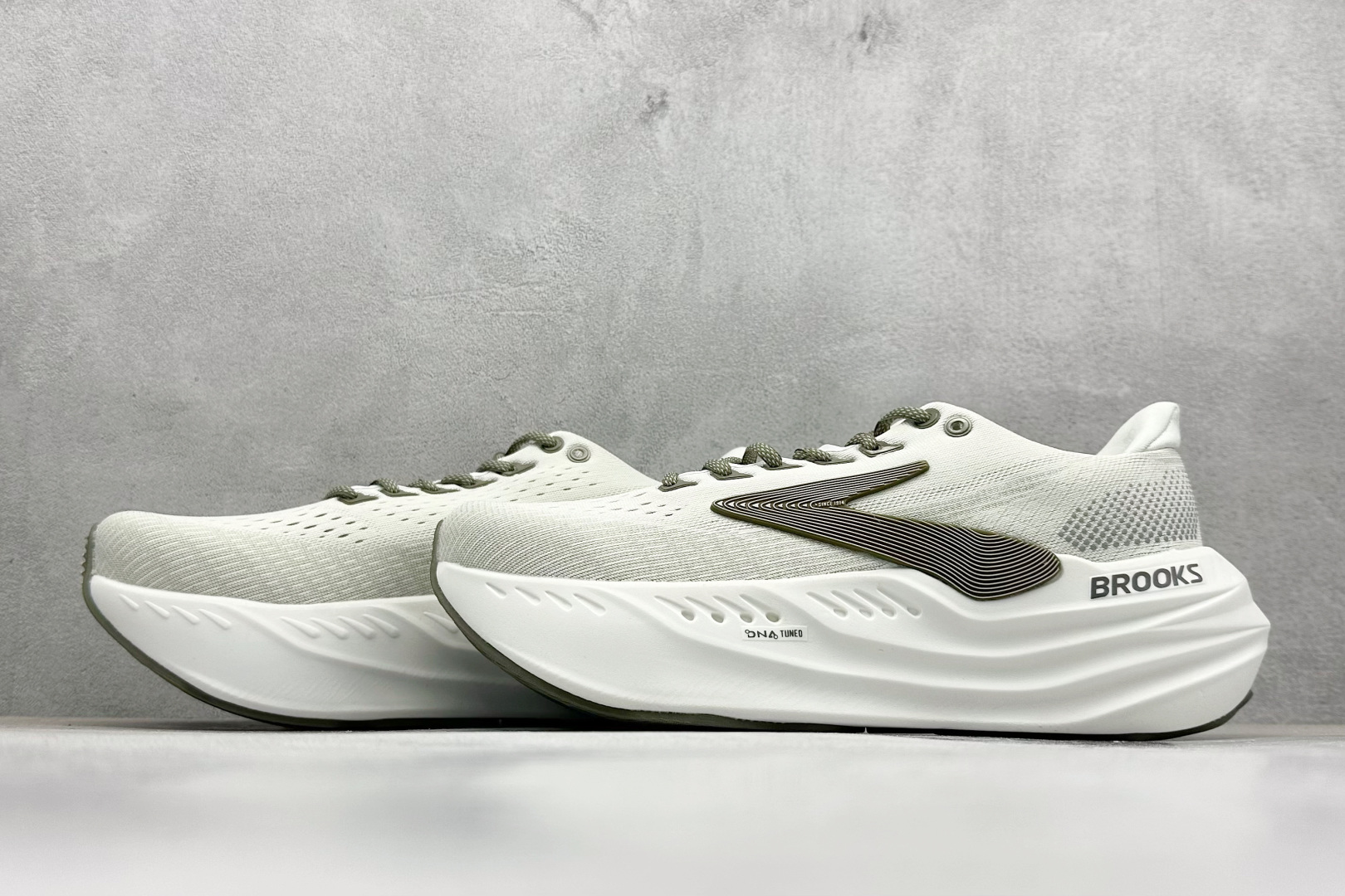Z版 Brooks Glycerin Max 布鲁克斯 超级甘油缓震马拉松慢跑鞋  110447 1D 158