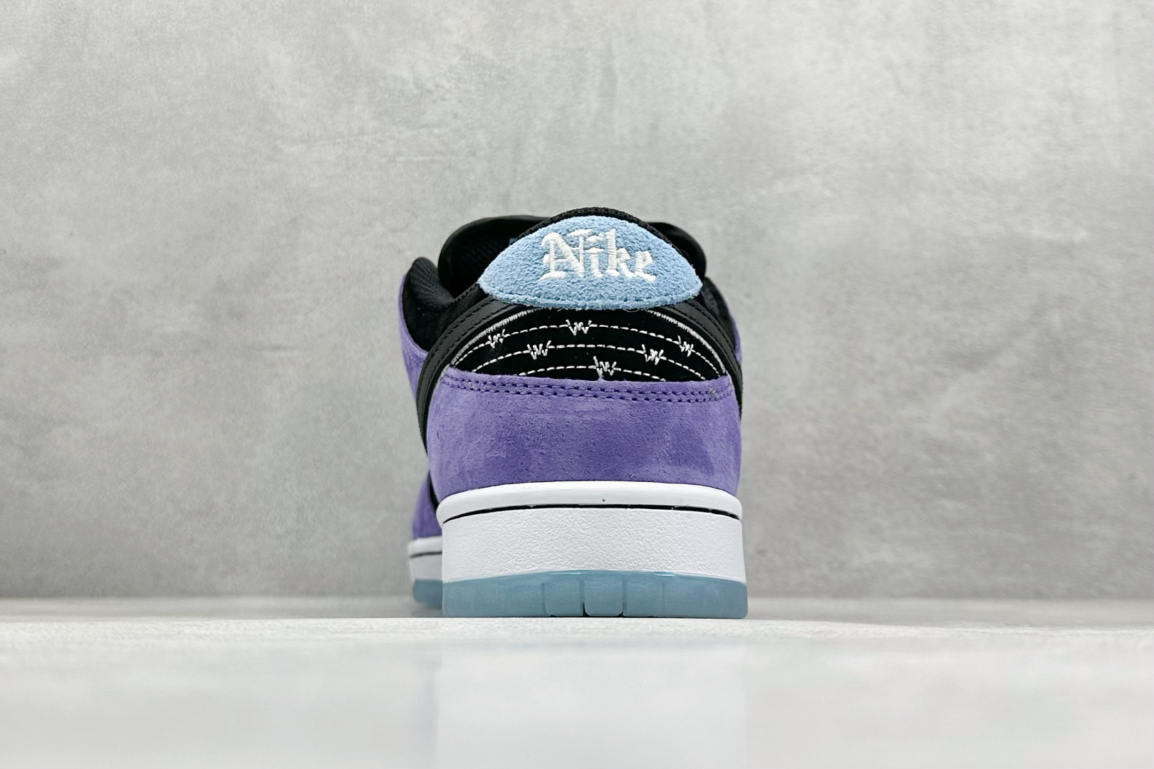 S2Hayley Wilson x Nike SB Dunk Low ”Court Purple” 联名款 低帮休闲板鞋  HJ0513-500