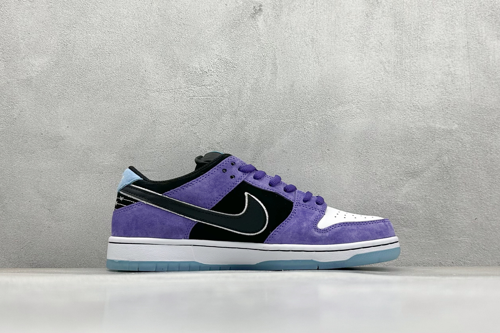 S2Hayley Wilson x Nike SB Dunk Low ”Court Purple” 联名款 低帮休闲板鞋  HJ0513-500