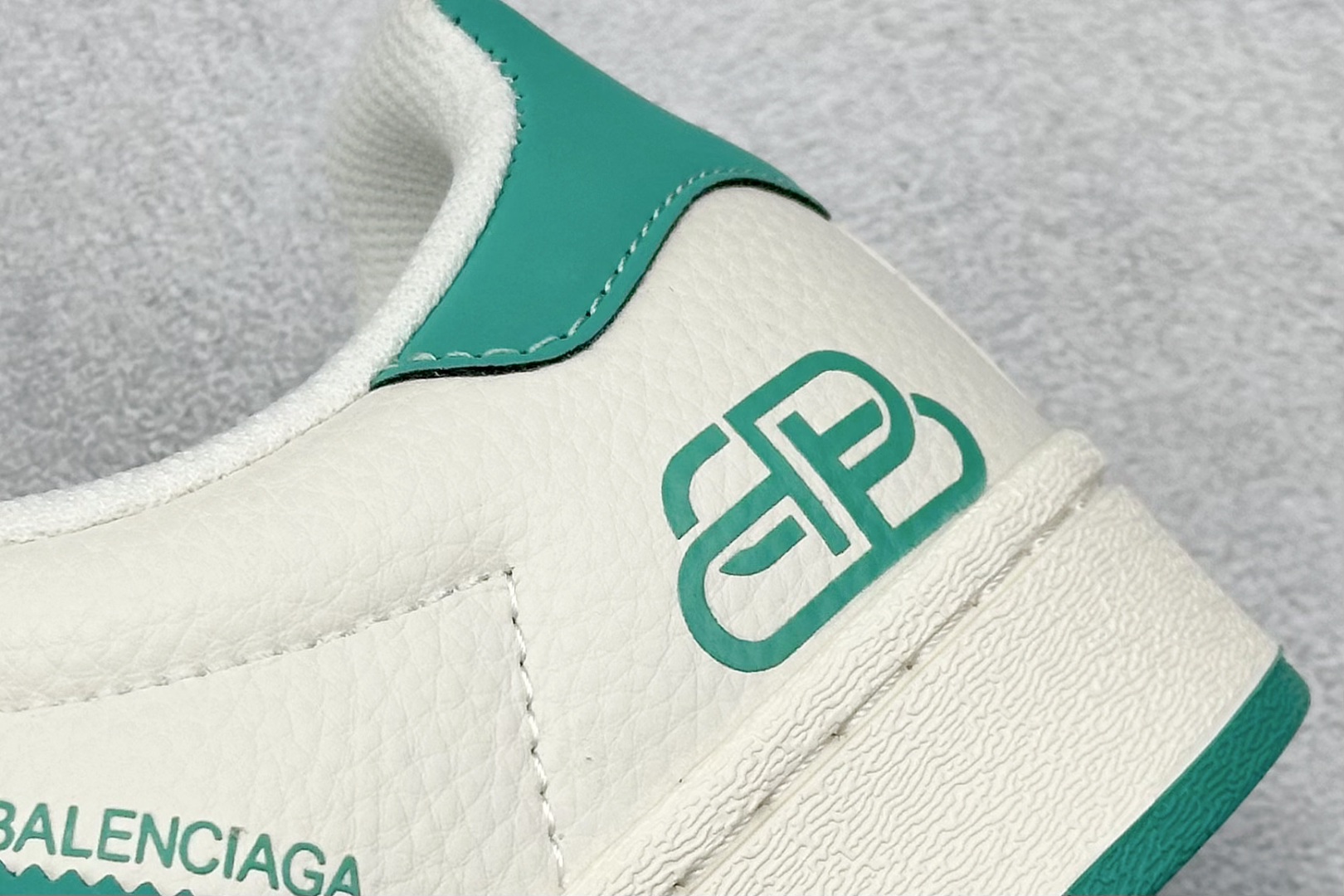 AD Originals Superstar x Balenciaga 白绿  AD8016
