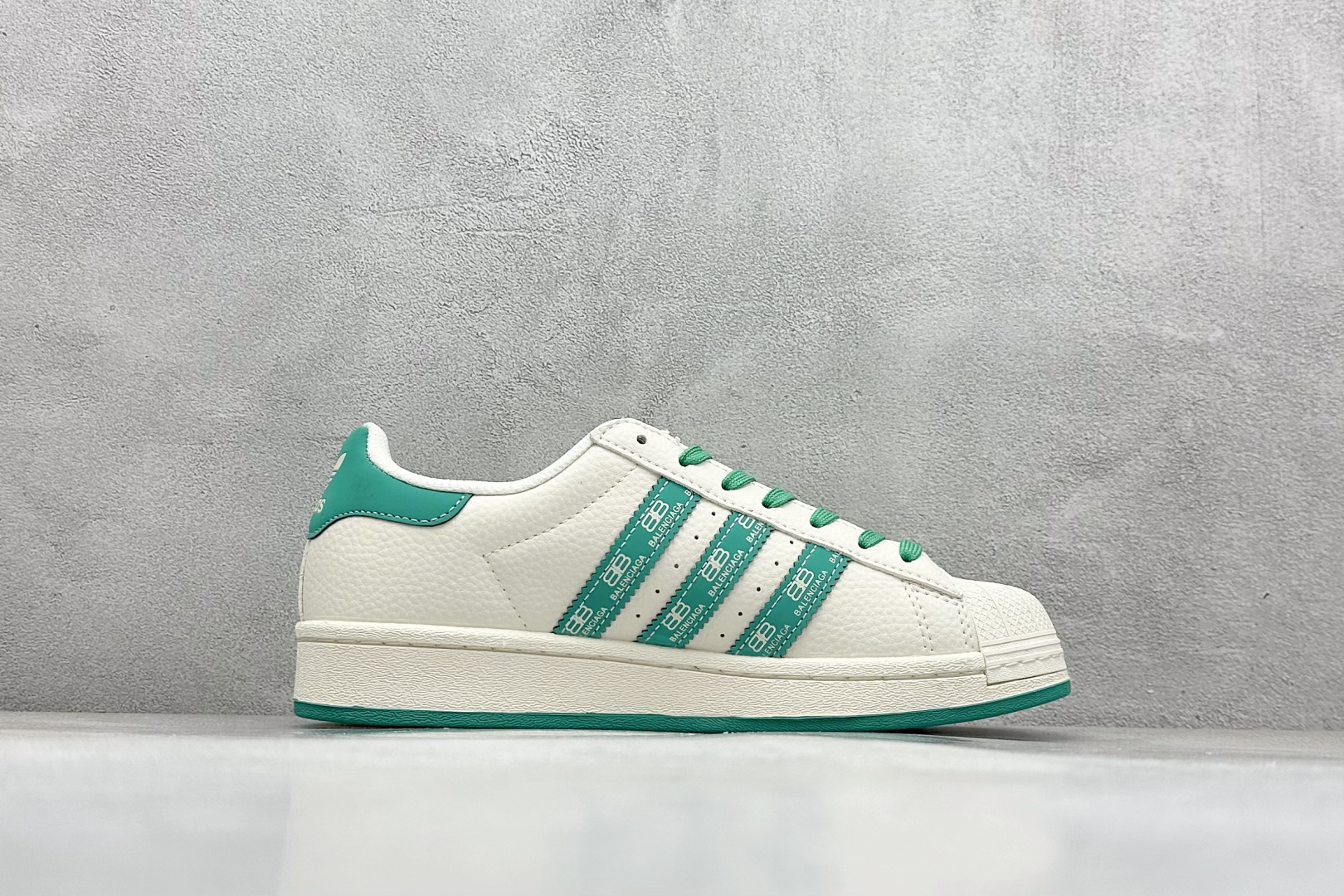 AD Originals Superstar x Balenciaga 白绿  AD8016