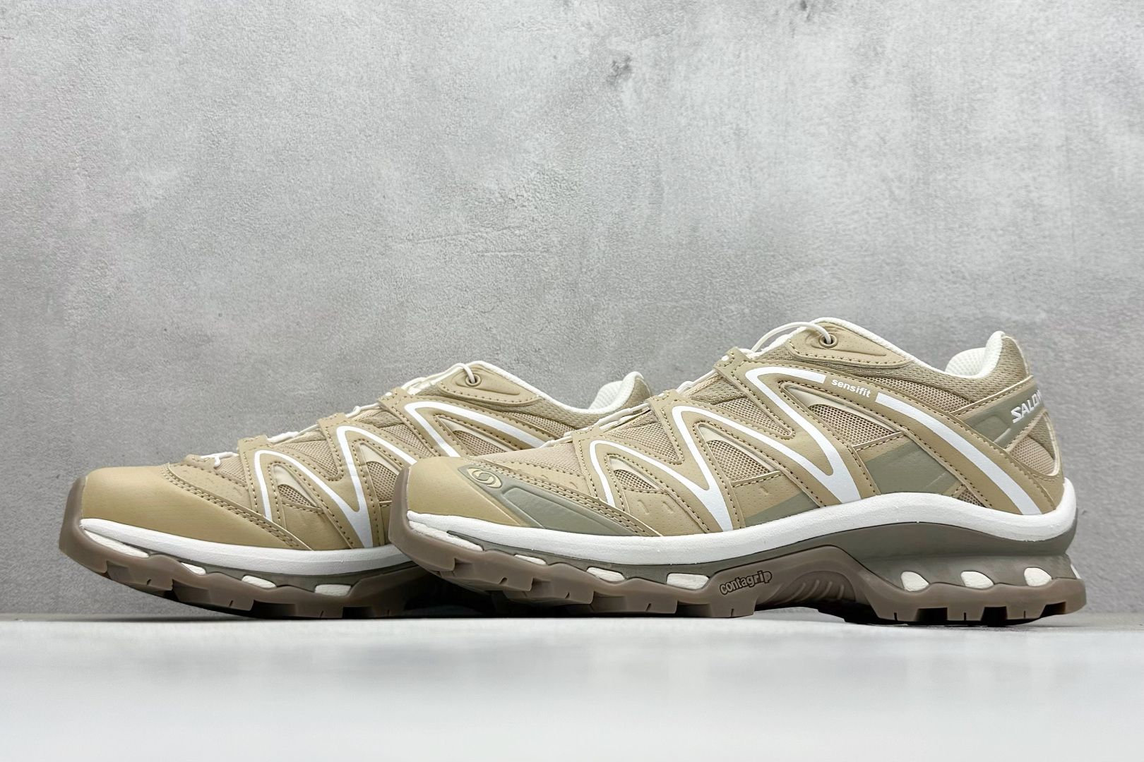 图片[5]-福利特价  Salomon XT-Quest 萨洛蒙复古机能潮流休闲跑鞋 鞋面覆盖TPU支撑 轻量透气欧索莱环保去臭环型组合鞋垫 三层双层组合橡胶ACS科技全地形锯齿防滑大底 UP团队监工打造 原鞋原数据纸板打造 细节提升 平台/外贸/高端零售专供品质 货号：410588 尺码：36 36.5 37 38 38.5 39 40 40.5 41 42 42.5 43 44 45-选品中心