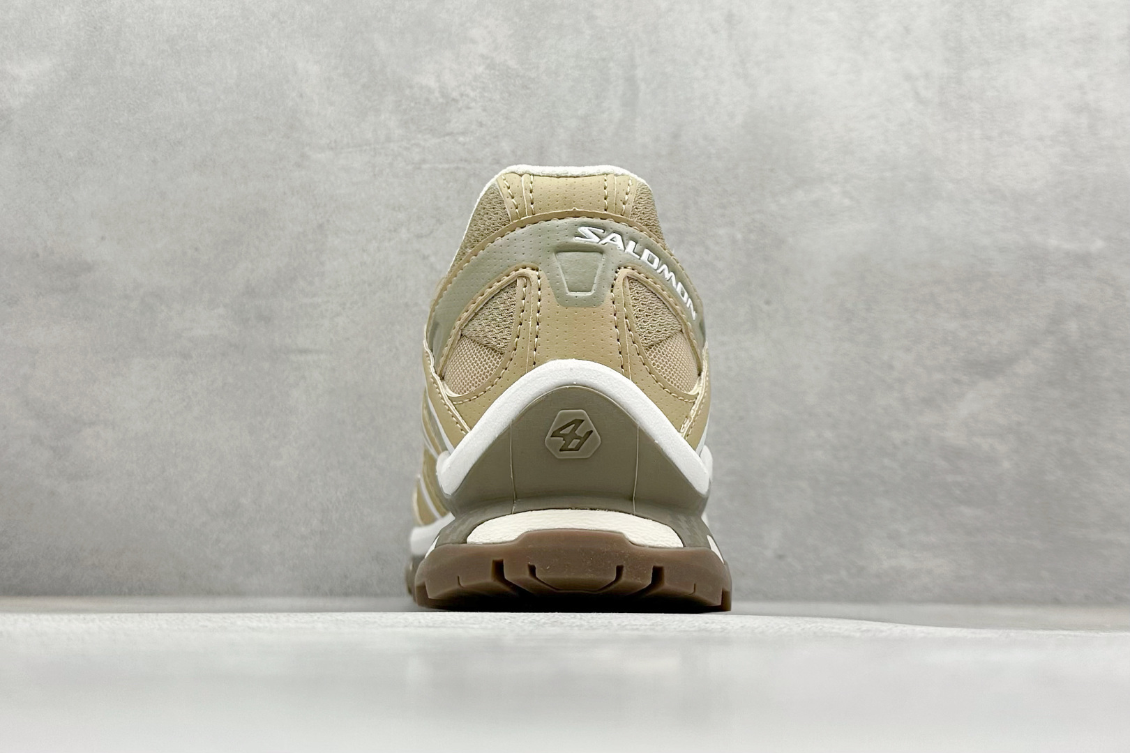 图片[6]-福利特价  Salomon XT-Quest 萨洛蒙复古机能潮流休闲跑鞋 鞋面覆盖TPU支撑 轻量透气欧索莱环保去臭环型组合鞋垫 三层双层组合橡胶ACS科技全地形锯齿防滑大底 UP团队监工打造 原鞋原数据纸板打造 细节提升 平台/外贸/高端零售专供品质 货号：410588 尺码：36 36.5 37 38 38.5 39 40 40.5 41 42 42.5 43 44 45-选品中心