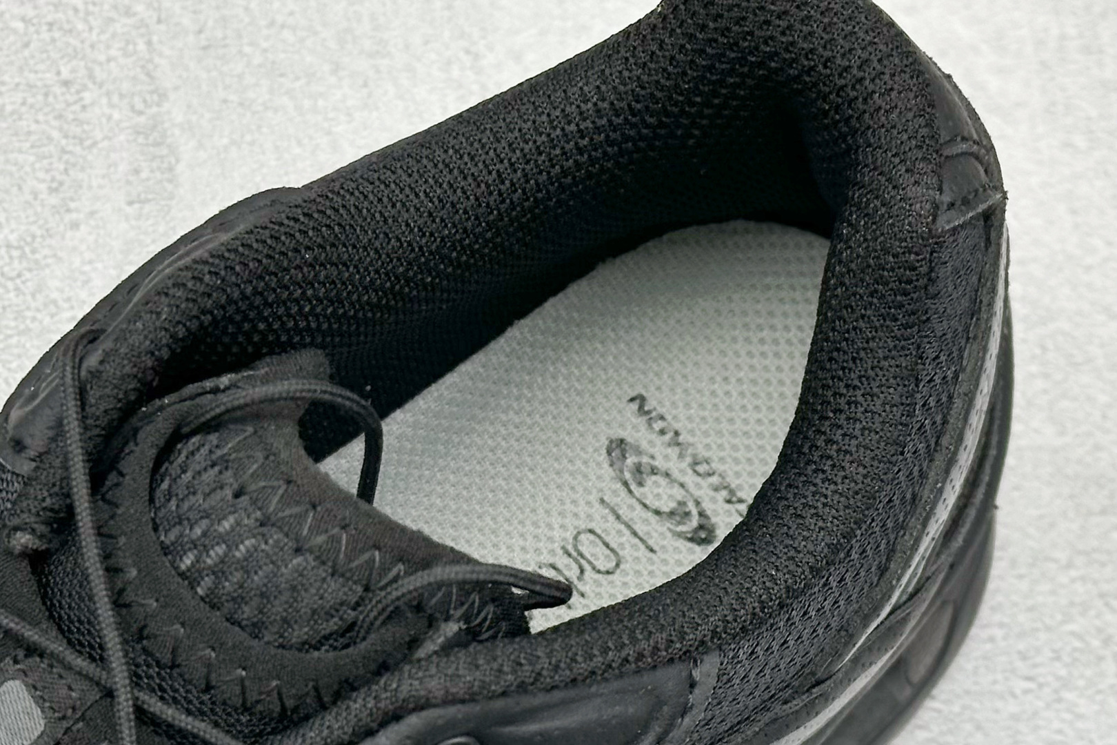 图片[8]-福利特价  Salomon XT-Quest 萨洛蒙复古机能潮流休闲跑鞋 鞋面覆盖TPU支撑 轻量透气欧索莱环保去臭环型组合鞋垫 三层双层组合橡胶ACS科技全地形锯齿防滑大底 UP团队监工打造 原鞋原数据纸板打造 细节提升 平台/外贸/高端零售专供品质 货号：410139 尺码：36 36.5 37 38 38.5 39 40 40.5 41 42 42.5 43 44 45-选品中心