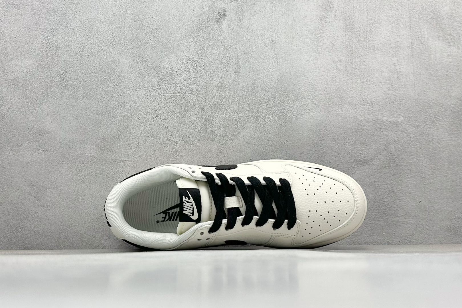 Nike SB Dunk Low 藤原豆腐店 白黑三小勾 XD1588-225