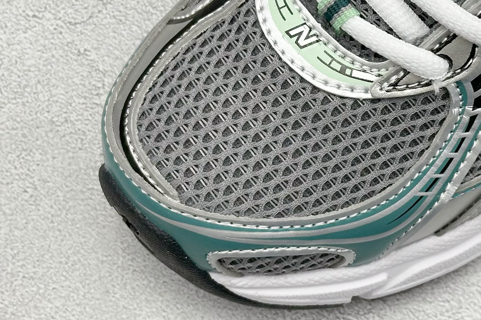 图片[7]-GW版 New Balance 740系列复古老爹风休闲运动慢跑鞋  #原盒 原吊牌 组合大底 1：1制作  货号：U740NC2 尺码：36-45-选品中心