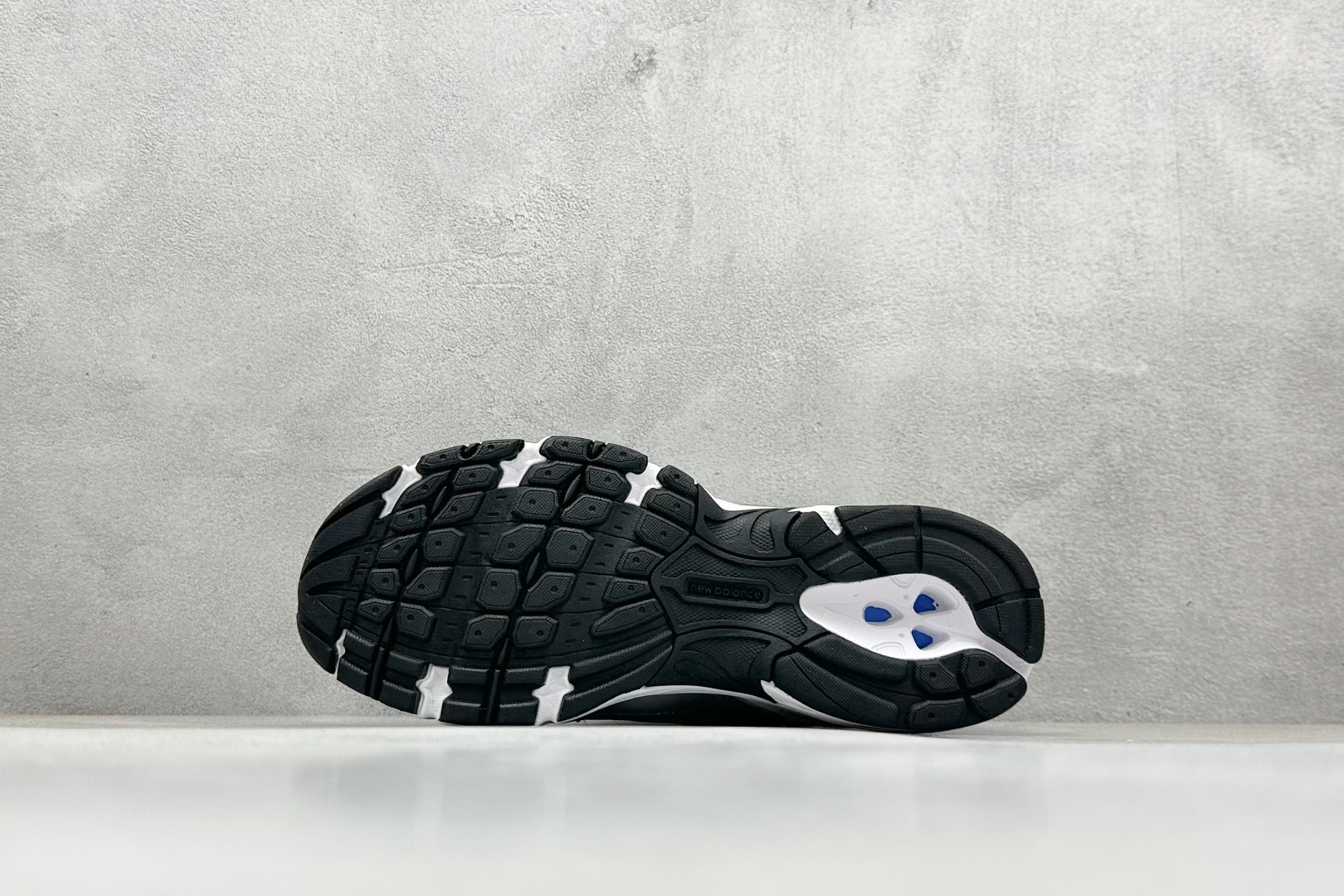 图片[4]-GW版 New Balance 740系列复古老爹风休闲运动慢跑鞋  #原盒 原吊牌 组合大底 1：1制作  货号：U740NC2 尺码：36-45-选品中心