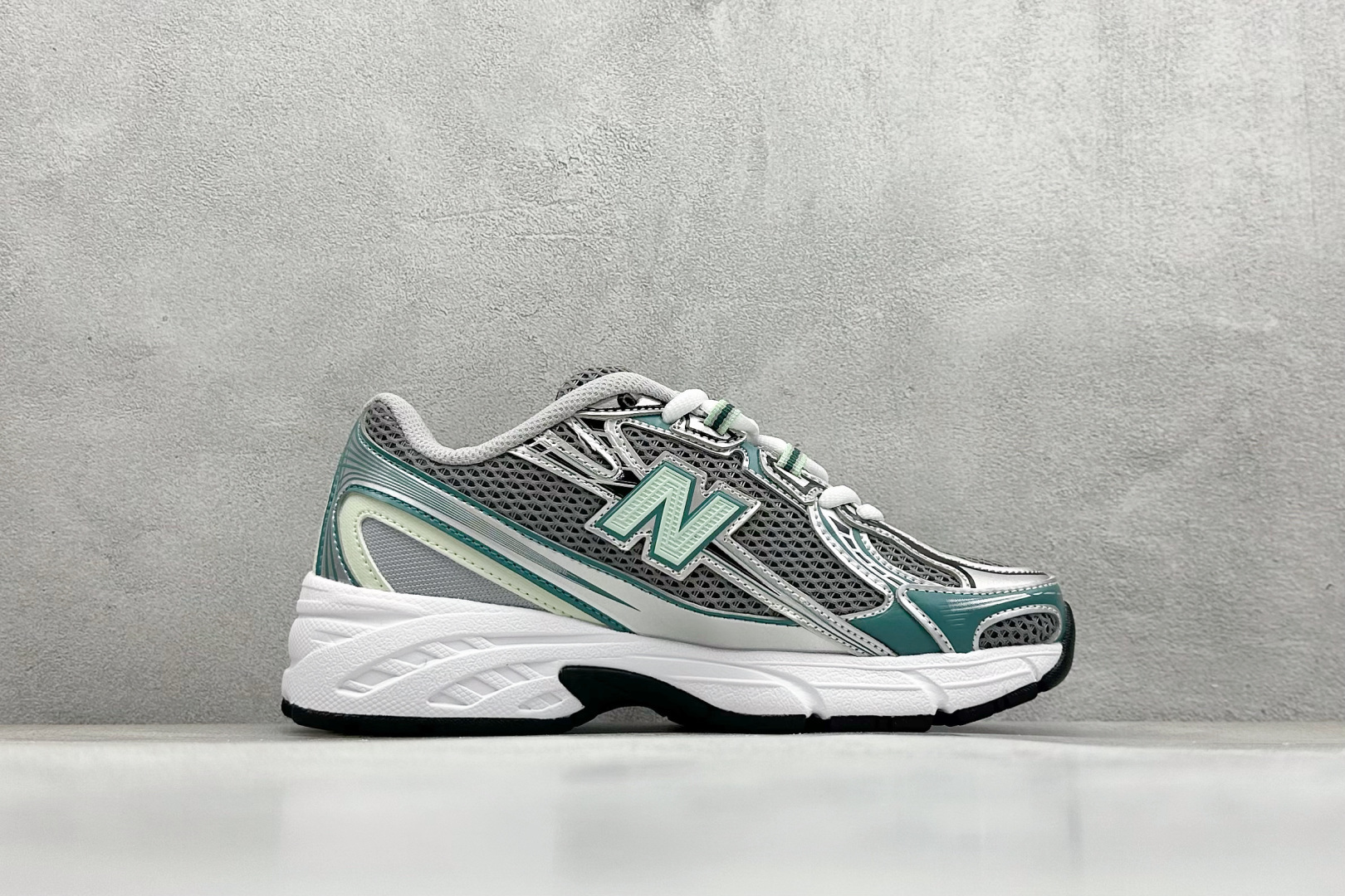 图片[2]-GW版 New Balance 740系列复古老爹风休闲运动慢跑鞋  #原盒 原吊牌 组合大底 1：1制作  货号：U740NC2 尺码：36-45-选品中心