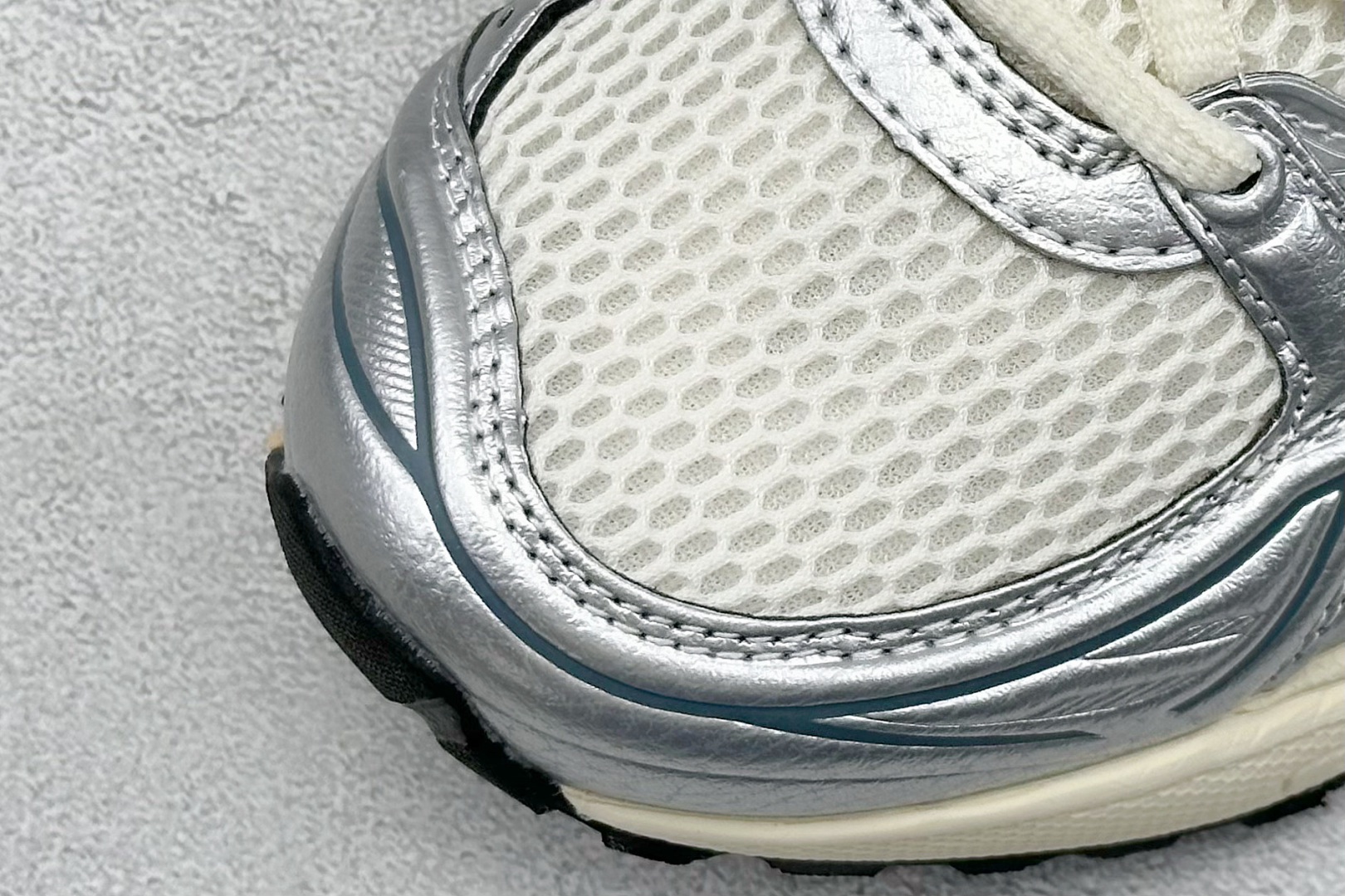 GW版Asics Gel-Kayano 14 亚瑟士运动休闲透气专业跑鞋  1203A537-109