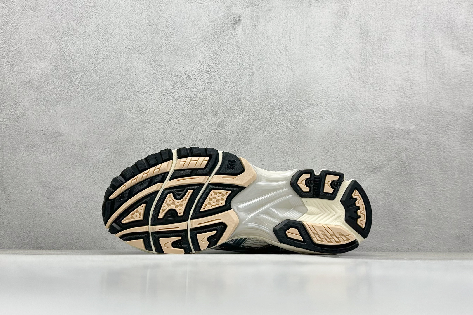 GW版Asics Gel-Kayano 14 亚瑟士运动休闲透气专业跑鞋  1203A537-109