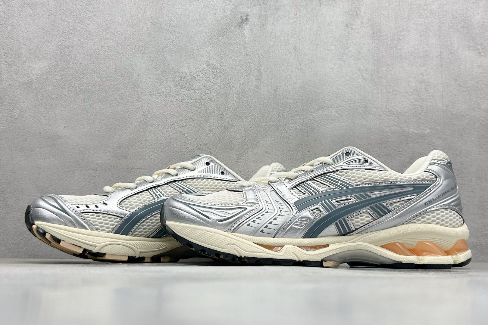 GW版Asics Gel-Kayano 14 亚瑟士运动休闲透气专业跑鞋  1203A537-109