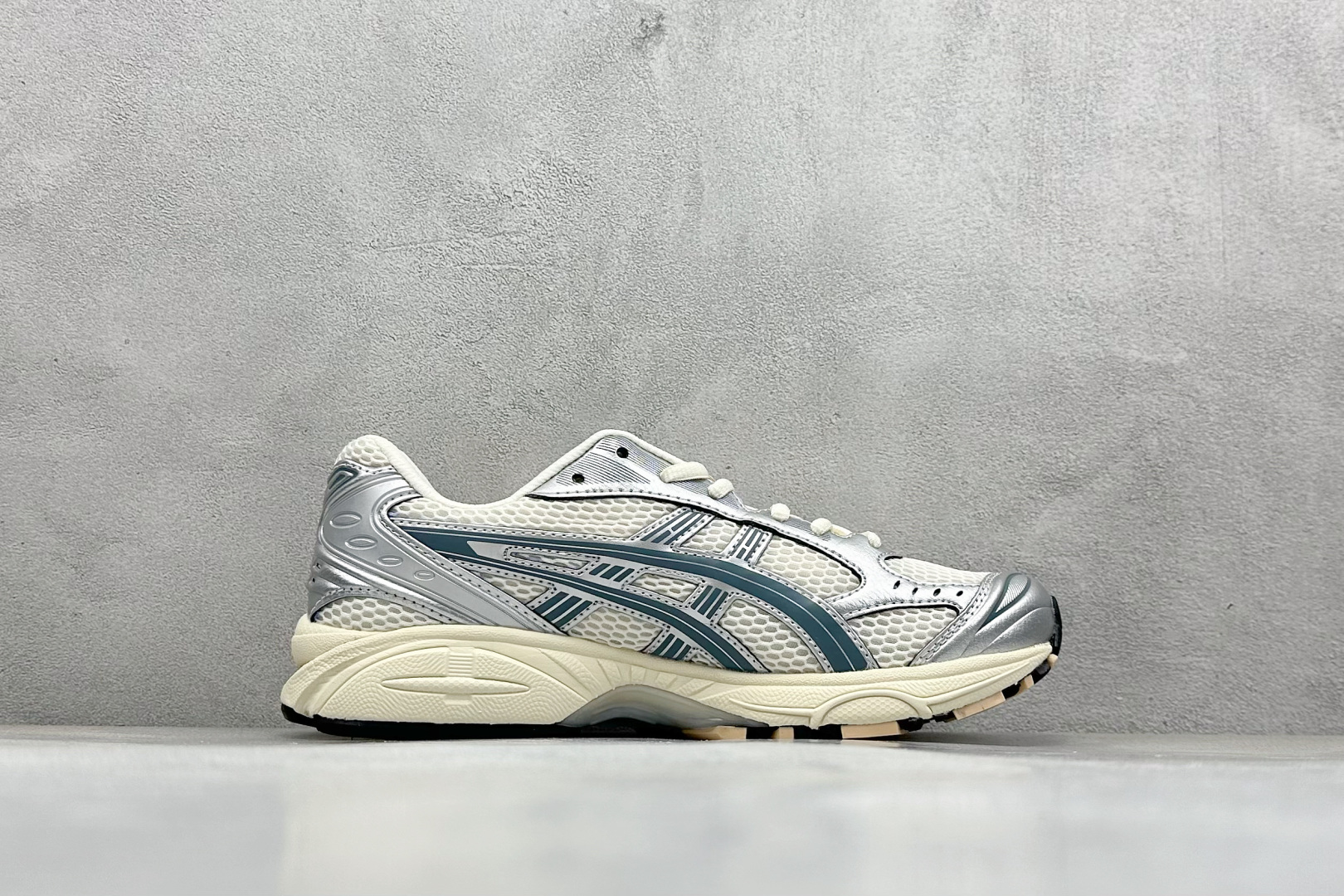 GW版Asics Gel-Kayano 14 亚瑟士运动休闲透气专业跑鞋  1203A537-109