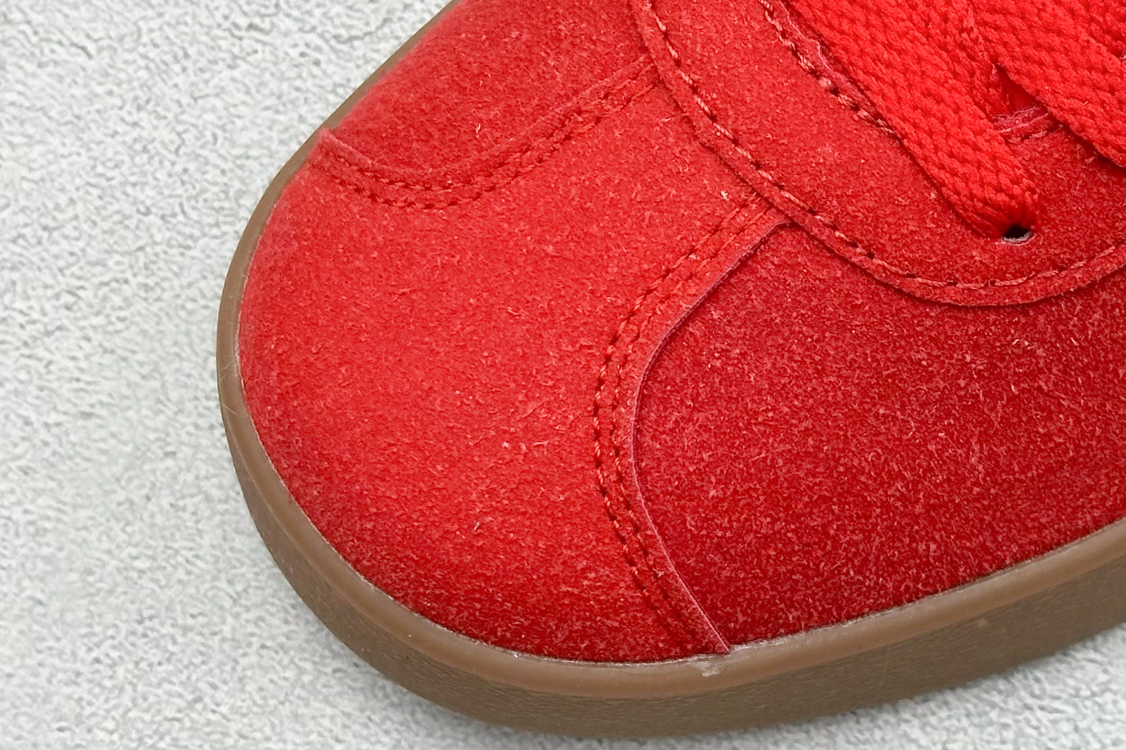 图片[7]-RA版 adidas neo VI Court CLASSIC 三叶草休闲复古运动板鞋 经典侧面三道杠和鞋舌三道杠的标示彰显其身份 承载青春情怀的板鞋 品牌辨识度清晰 货号： KK3774 尺码： 36 36.5 37 38 38.5 39 40 40.5 41 42 42.5 43 44 44.5 45-选品中心