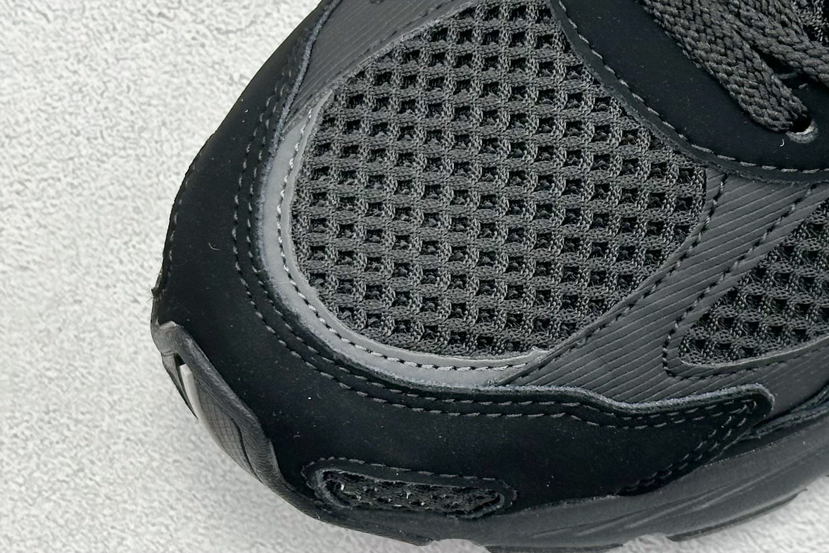 图片[7]-SC版New Balance 2010系列 复古休闲跑步鞋 #鞋面的柔软麂皮搭配尼龙网布，特别透气而且还复古感，不管是搭配牛仔裤还工装裤都是百搭！ 货号：U2010NB4 尺码：36 37 37.5 38 38.5 39 40 40.5 41 42 42.5 43 44 44.5 45-选品中心