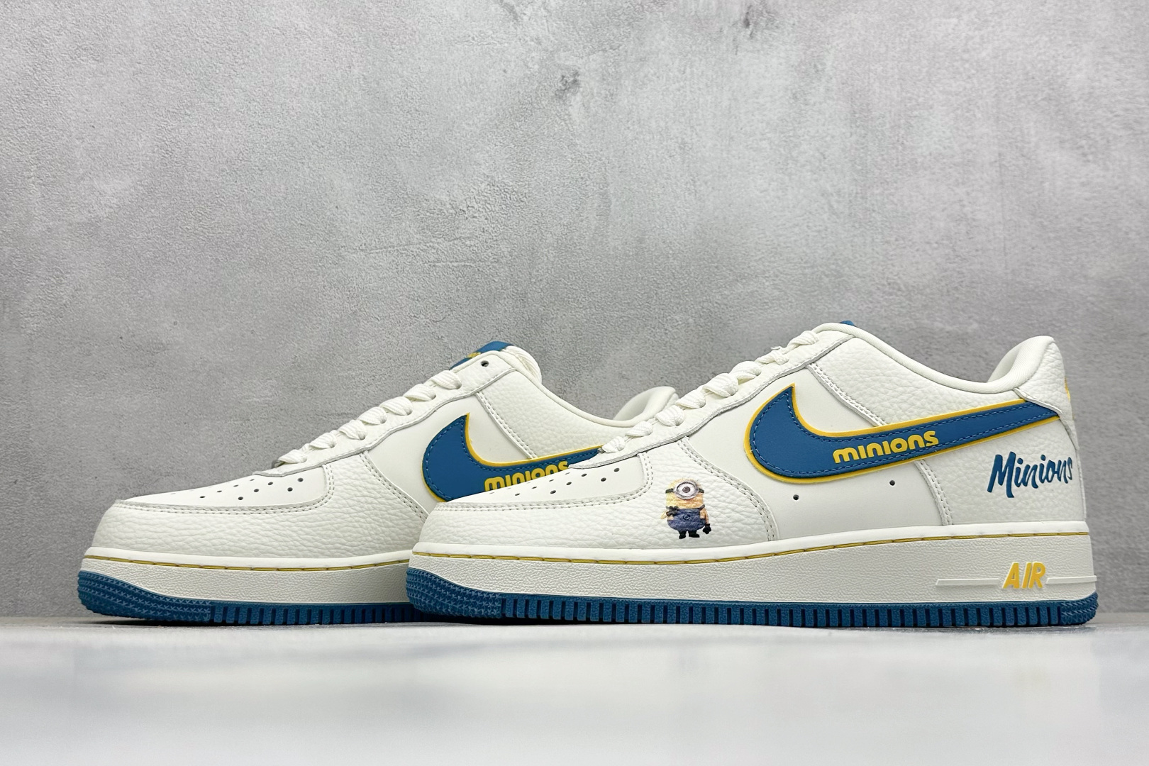 SC版Nike Air Force 1'07 Low 小黄人 白蓝金韵 空军一号低帮休闲板鞋 SC0601-566