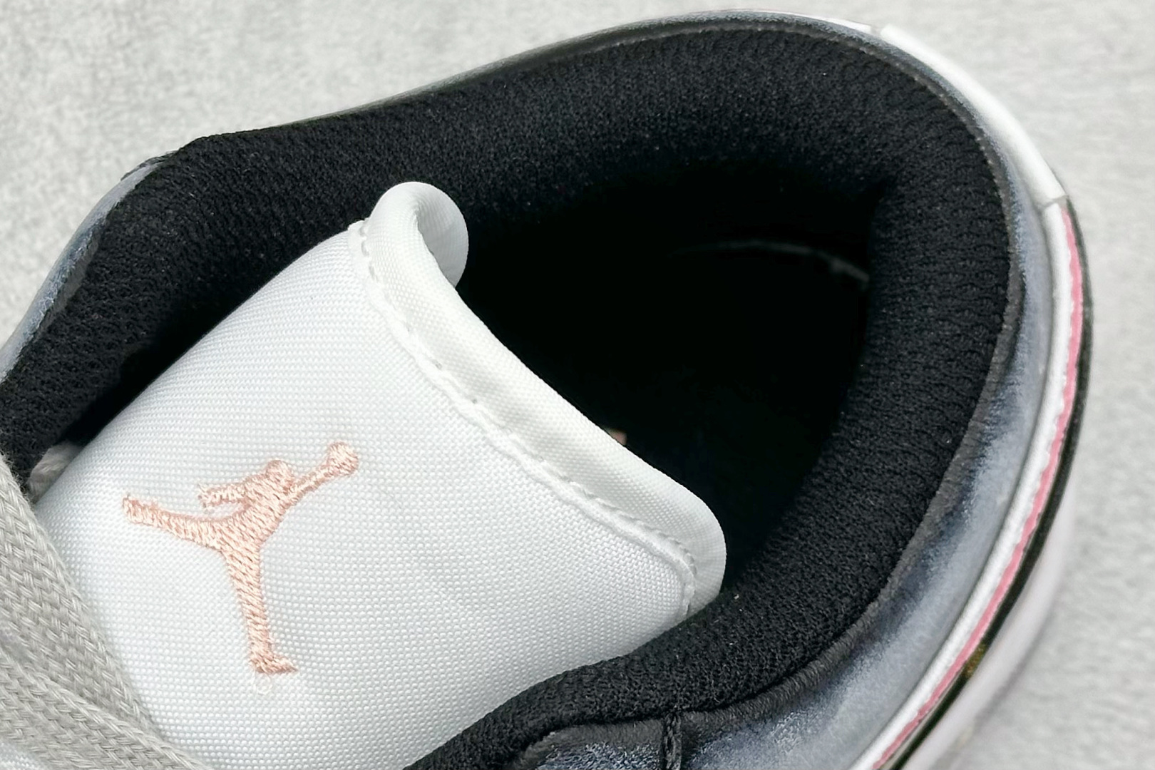 Air Jordan 1 Retro Low 摸金校尉 特殊礼袋 新中式 手绘 晕染 泼墨  553558-165