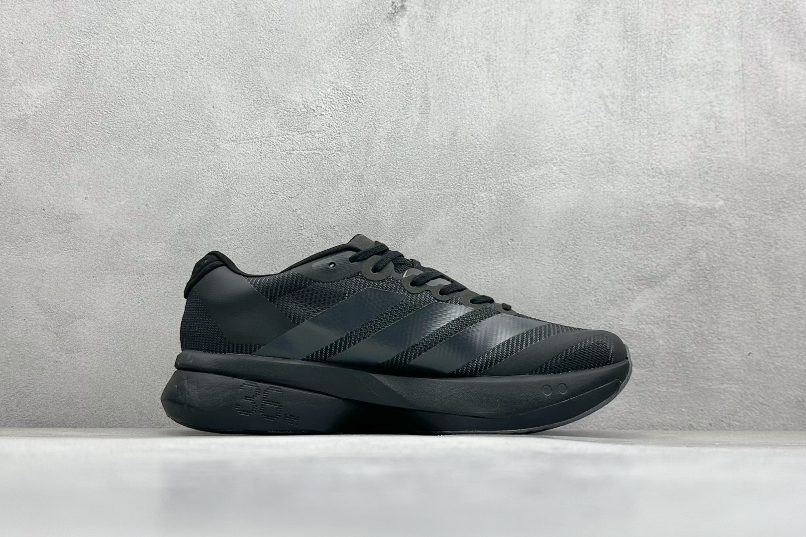 AdidAdizero Boston 13 轻盈跑鞋 超轻发泡底 缓震透气跑步鞋  JS4941