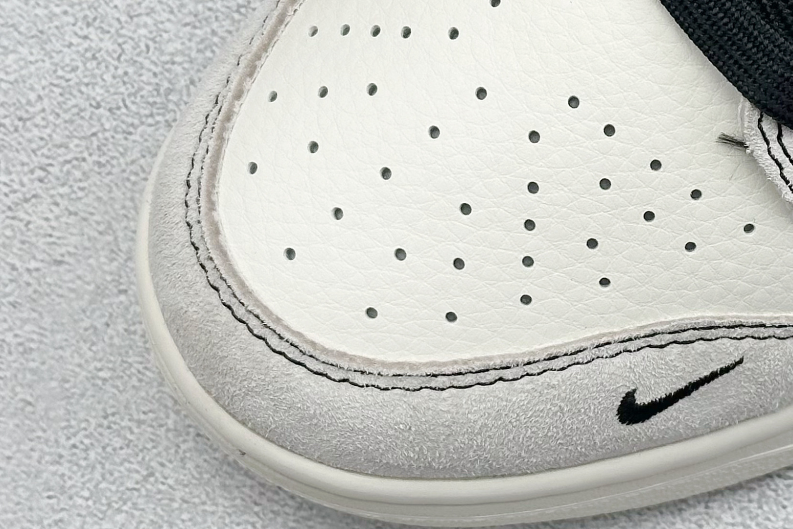 图片[7]-福利特价  Nk SB Dunk Low SUP联名 周年高端定制 低帮休闲板鞋  #定制鞋盒 大厂纯原品质出货 超高清洁度 皮料切割干净无任何毛边 细节完美 货号：MM1089-019  尺码：36 36.5 37.5 38 38.5 39 40 40.5 41 42 42.5 43 44 44.5 45-选品中心