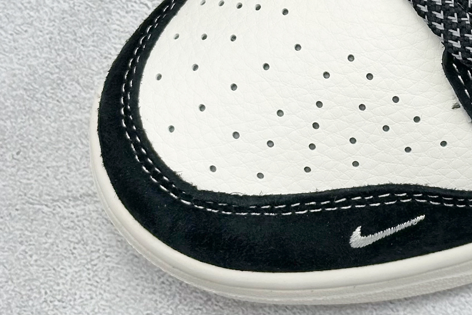 图片[7]-福利特价  Nk SB Dunk Low SUP联名 周年高端定制 低帮休闲板鞋  #定制鞋盒 大厂纯原品质出货 超高清洁度 皮料切割干净无任何毛边 细节完美 货号：MM1089-020  尺码：36 36.5 37.5 38 38.5 39 40 40.5 41 42 42.5 43 44 44.5 45-选品中心