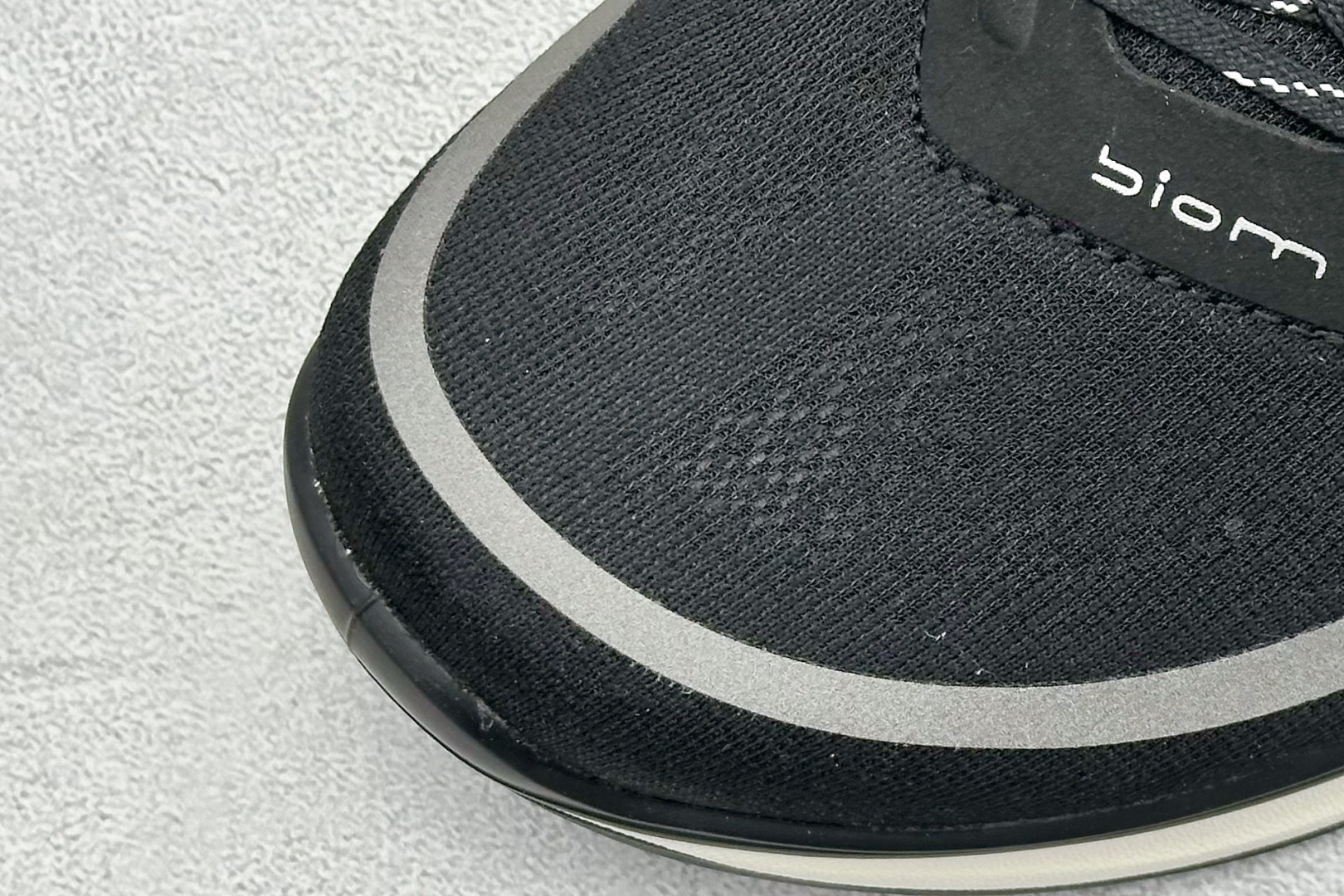 图片[7]-ECCO爱步老爹鞋男士夏季新款 全头层百搭潮流户外运动鞋 健步BIOM系列新款 全新的轻量发泡底材与直接注塑橡胶大底相结合 柔软舒适 轻量回弹脚感更轻盈 鞋面采用GORE-TEX飞织网面与牛皮相结合 给你贴心透气呵护 自然律动科技 符合人体工学鞋楦 贴近足部天然形态 橡胶大底 抓地力强 具有良好的耐磨性 轻盈自如 适跑畅练 货号： 875825 尺码：39-44-选品中心