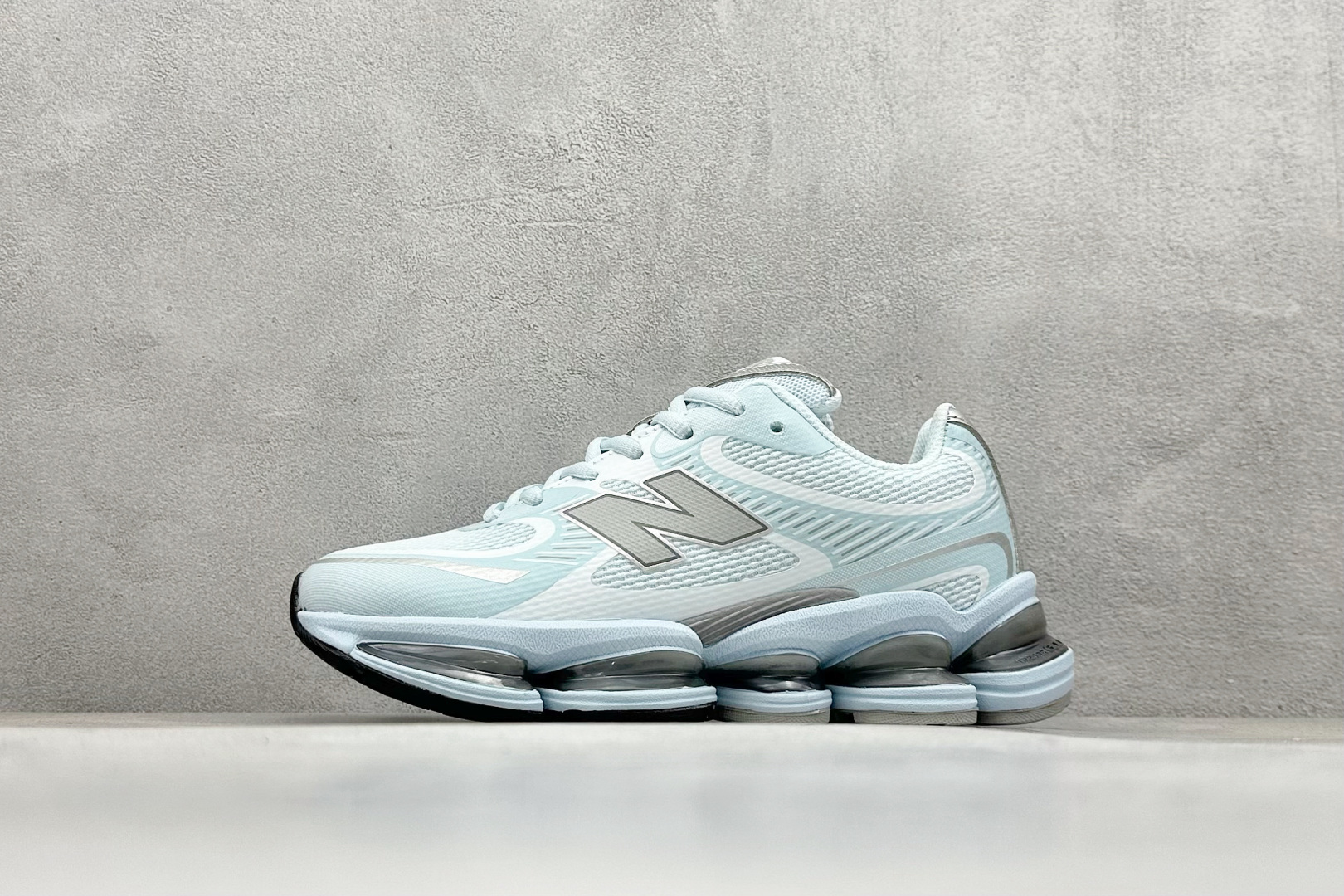 New Balance NB2000系列 复古单品宝藏老爹鞋款 复古元素叠加 质感超级棒 U2000CZA