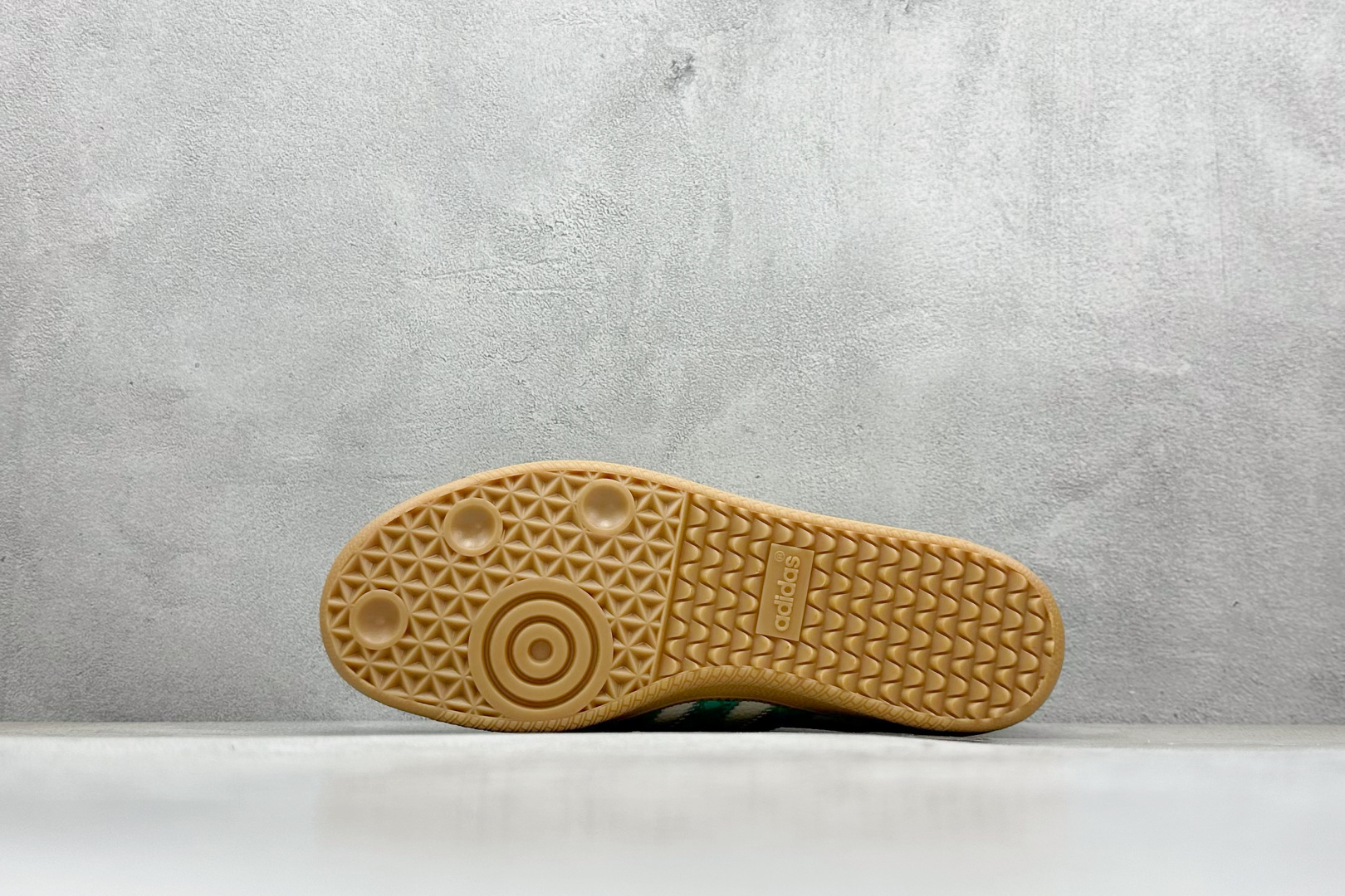 adidoriginals Samba OG x The North Face 绿白 桑巴舞系列复古经典轻便板鞋  XR0012