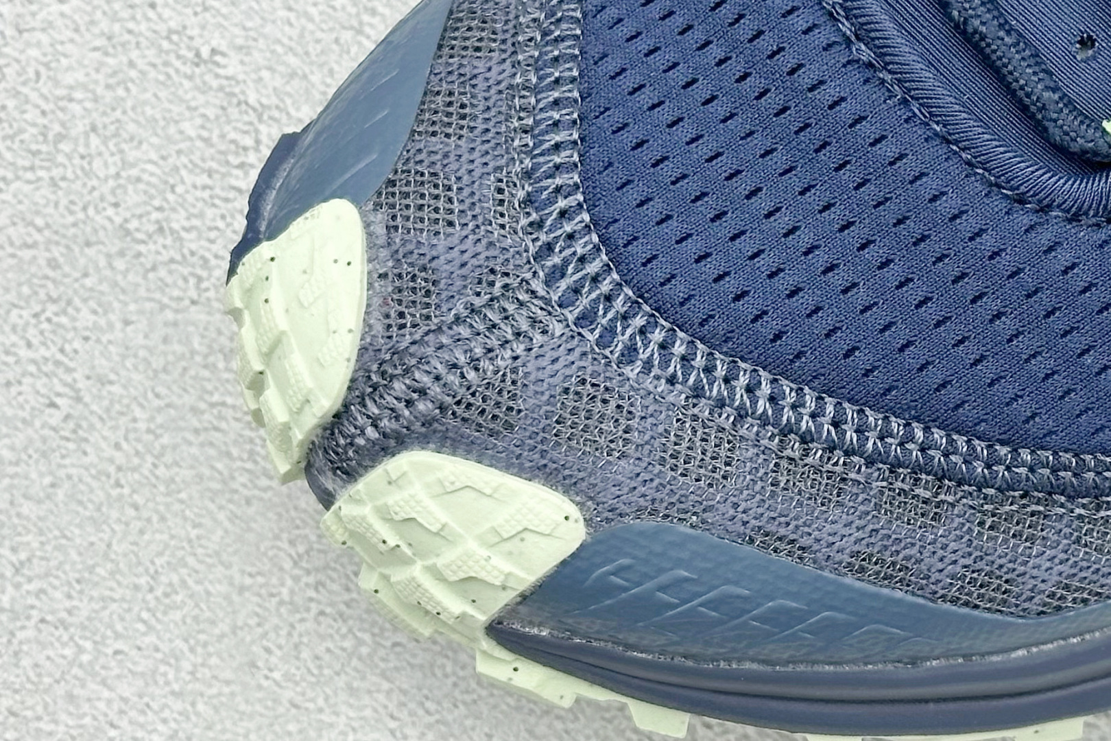 ISSEY MIYAKE/ x New Balance NB MT10O 舒适时尚 减震耐磨 低帮 生活休闲鞋 New Balance MT10O休闲鞋 MTM10CL1