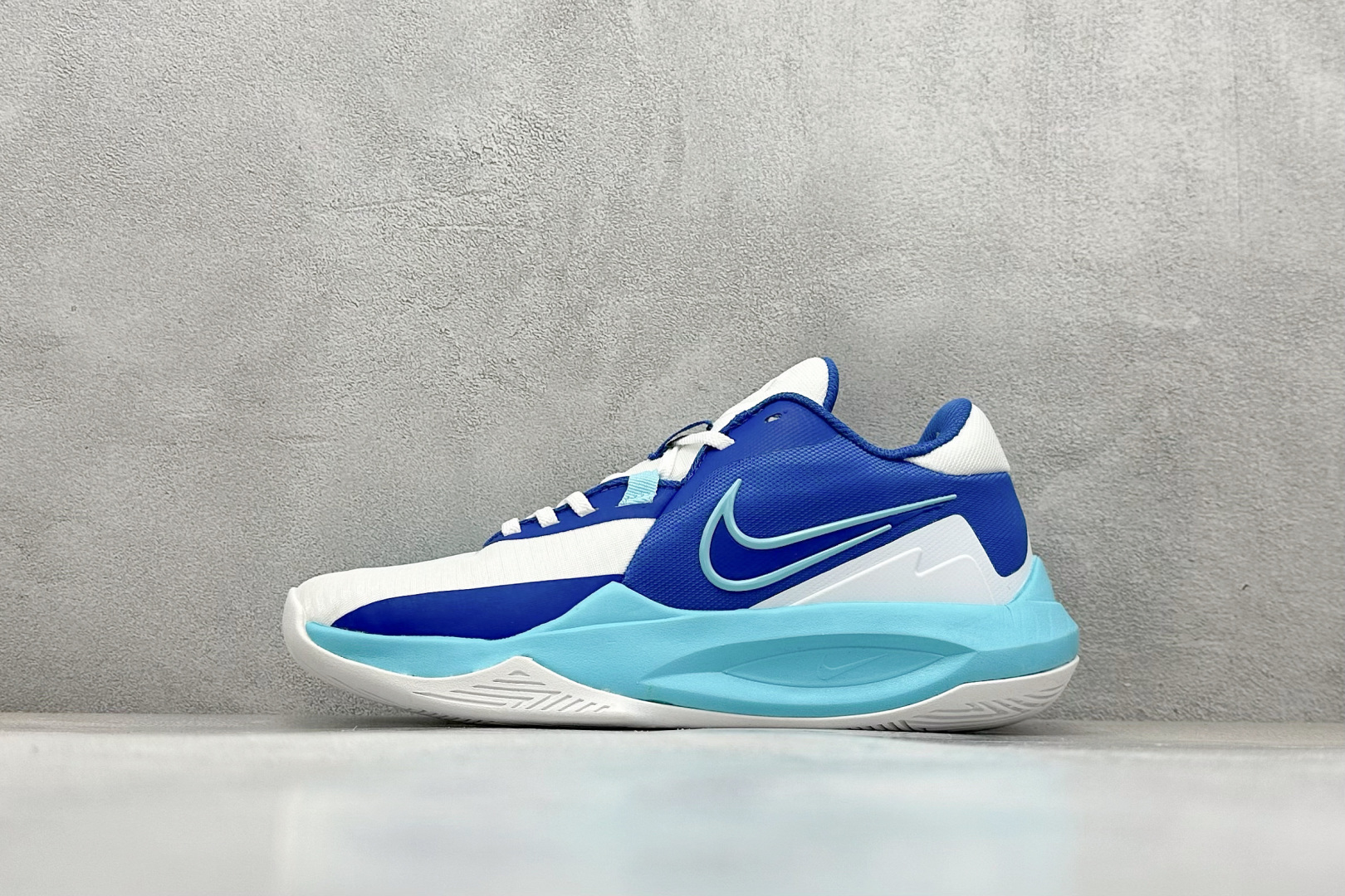 Nike Precision 6 轻盈构造 动态支撑 弹性回弹 低帮 篮球鞋 货号：DD9535-008 尺码：39-46-选品中心