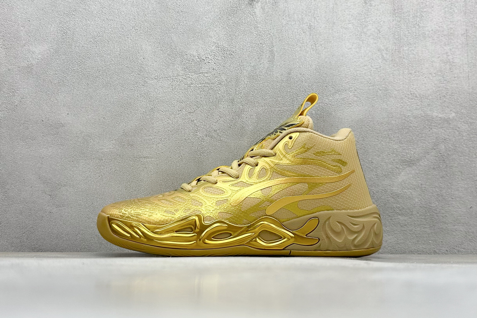 PUMA彪马 LaMelo Ball MB.04 柔软舒适 防滑耐磨 高帮 篮球鞋 男款 金色 货号：311306-01 尺码：39-46-选品中心