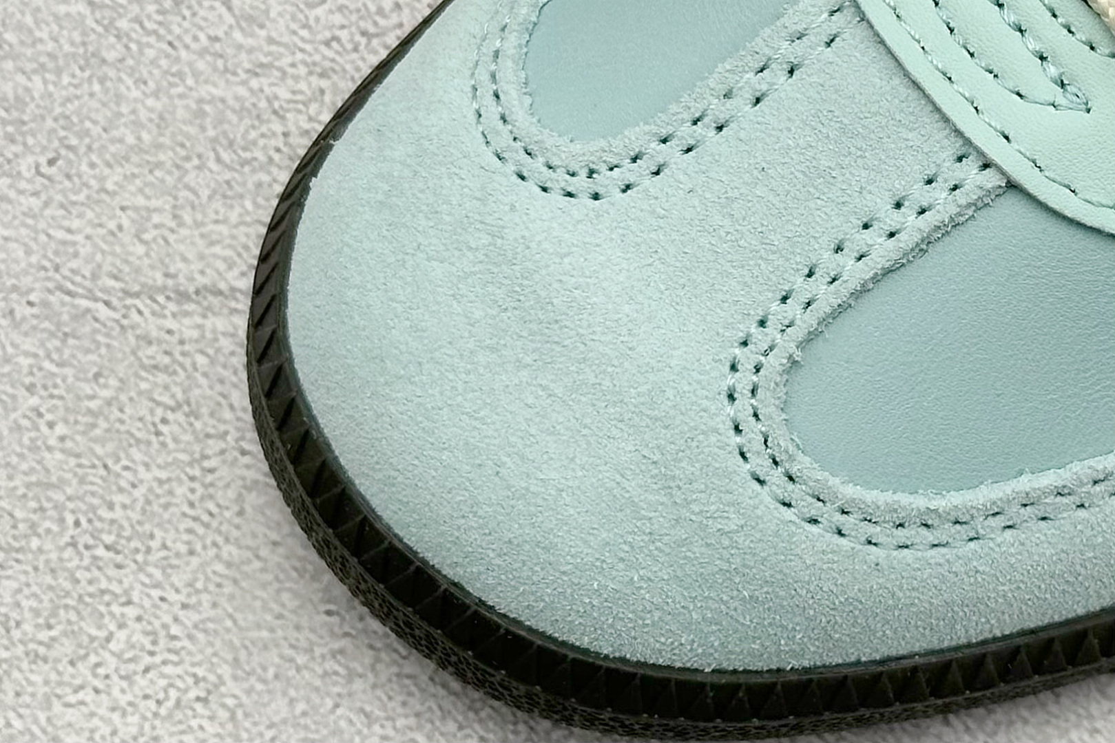 图片[7]-YH长青福利  AD Original Samba OG 复古经典轻便板鞋 带有装饰的超锁缝制和无缝的手感 柔软、柔软的皮革造型和标志性的3条纹完成了精致的外观 正规合身鞋带 鞋面上有绒面鞋垫 橡胶鞋底 享受正畸套筒软感 自50年代首次亮相以来就一直在赢得粉丝的青睐！ 货号：B75806-选品中心