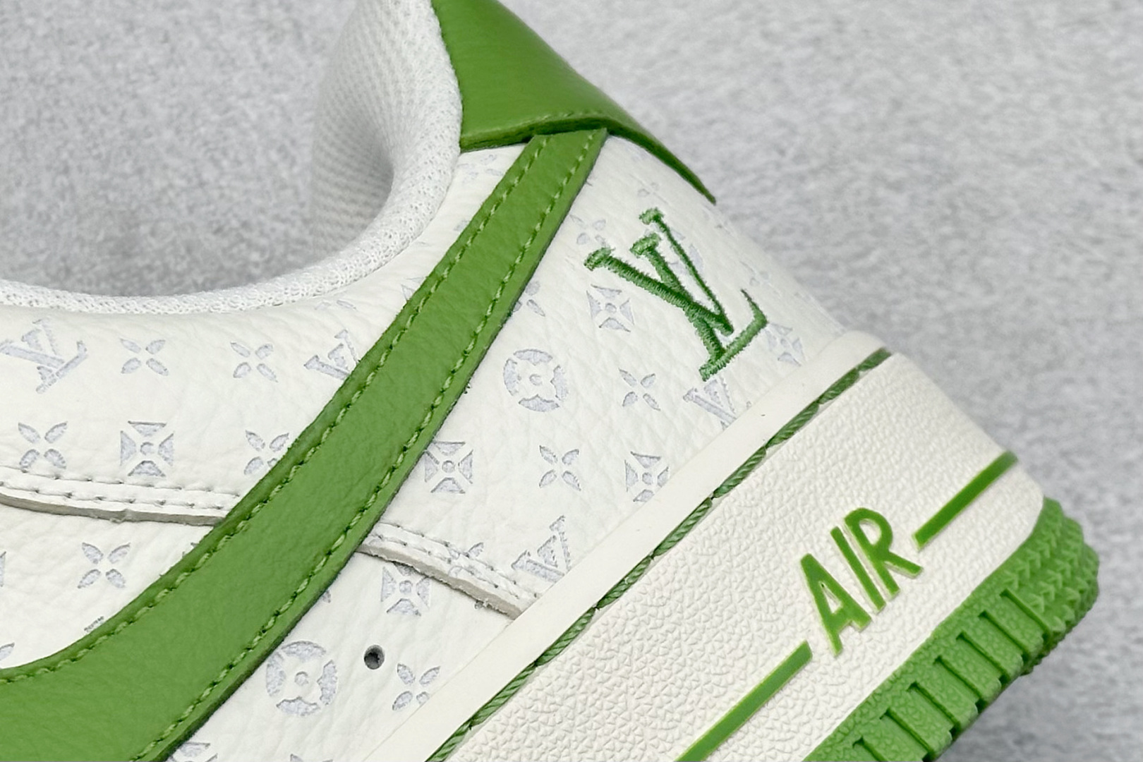 SC版Nike Air Force 1'07 Low LV联名 白绿 空军一号低帮休闲板鞋  LW9279-016