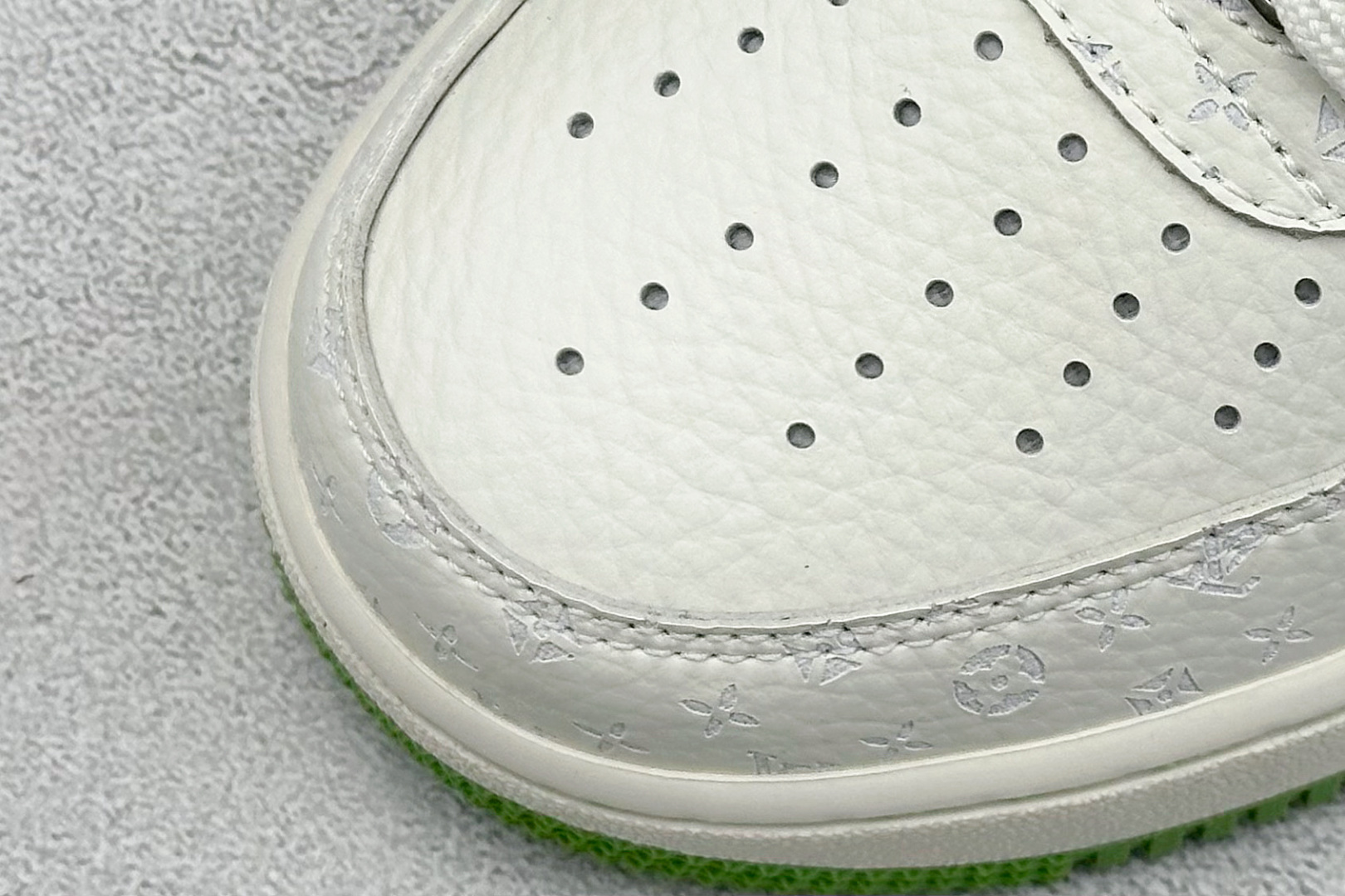 SC版Nike Air Force 1'07 Low LV联名 白绿 空军一号低帮休闲板鞋  LW9279-016