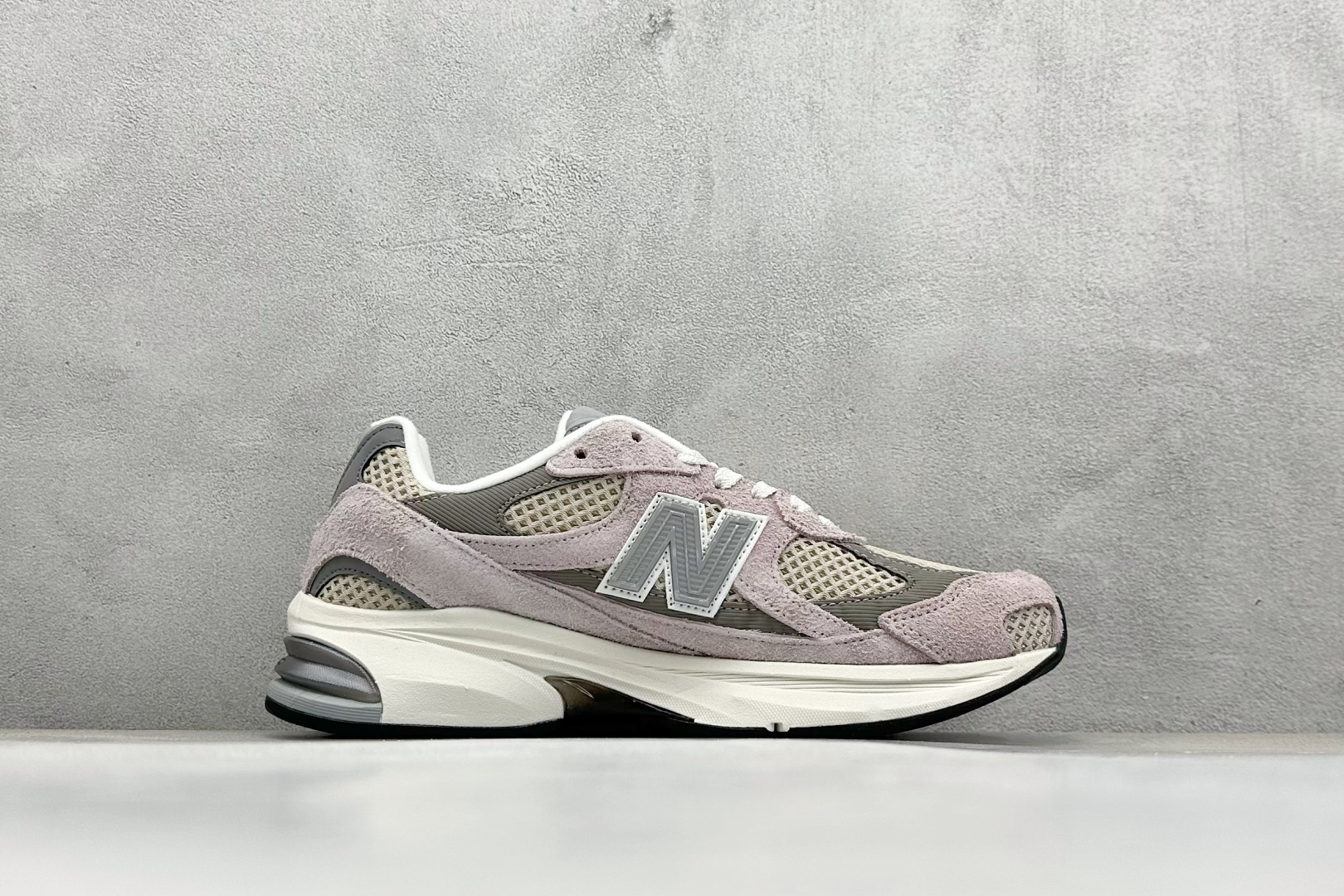 图片[2]-SC版New Balance 2010系列 复古休闲跑步鞋 #鞋面的柔软麂皮搭配尼龙网布，特别透气而且还复古感，不管是搭配牛仔裤还工装裤都是百搭！ 货号：U2010NB1 尺码：36 37 37.5 38 38.5 39 40 40.5 41 42 42.5 43 44 44.5 45-选品中心