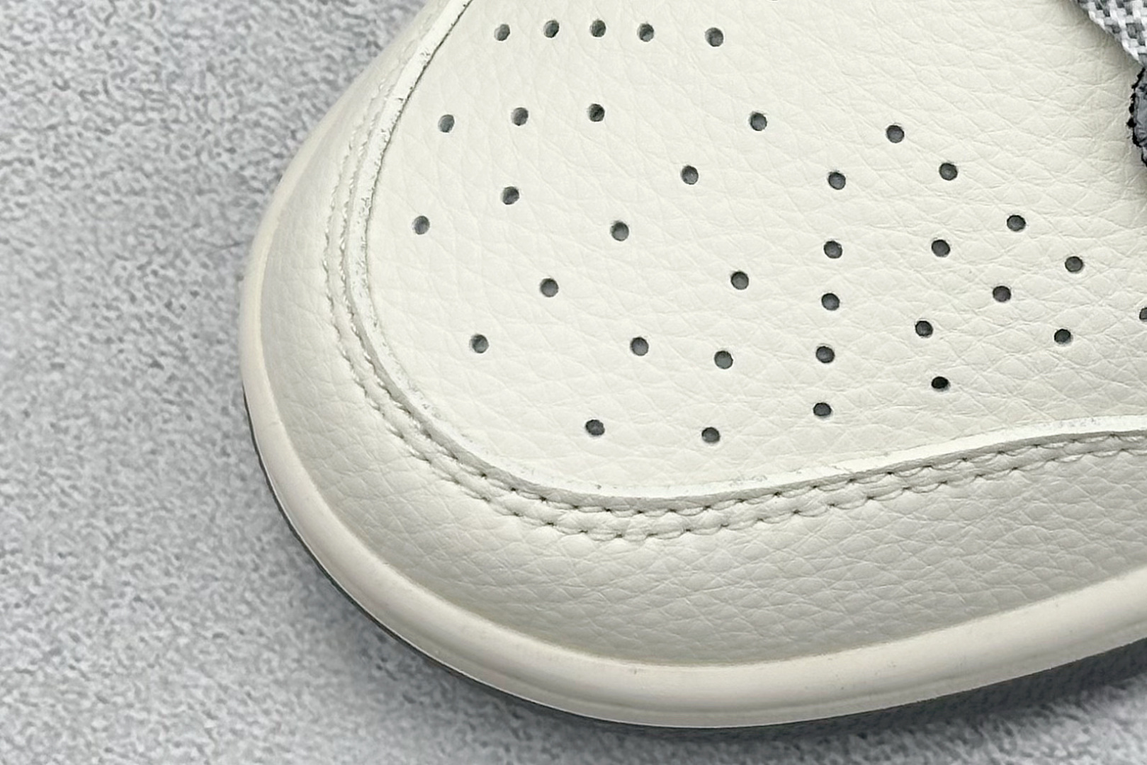 240 Nike SB Dunk Low x MLB 白黑双小勾 HS8068-055-Chinese UA Cheap High Quatity Brand Clothes Bags handbags Sneakers wholesale wholesaler seller from China Factory suppliers Fashion Clothing Shoes best Quality Beautiful Price 240 Nike SB Dunk Low x MLB 白黑双小勾 HS8068-055