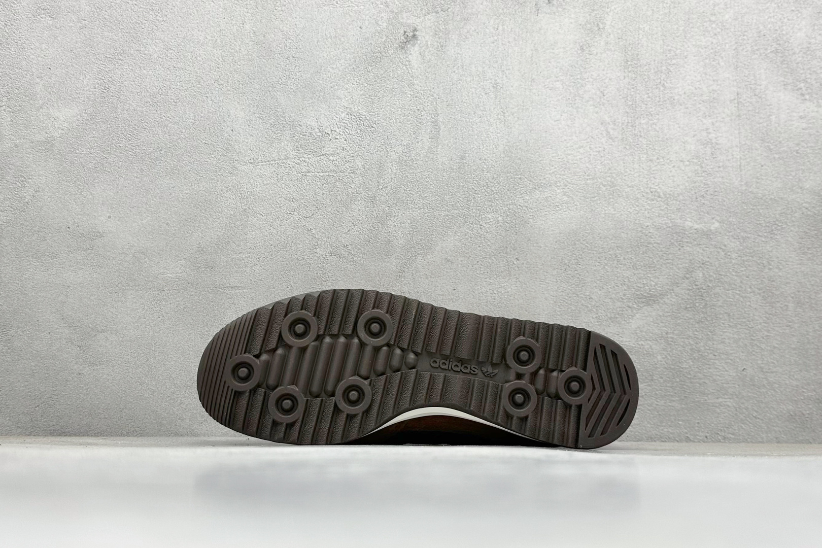 180 BF版AD Originals SL 72 RS 经典复古轻便休闲运动慢跑鞋  JS0744