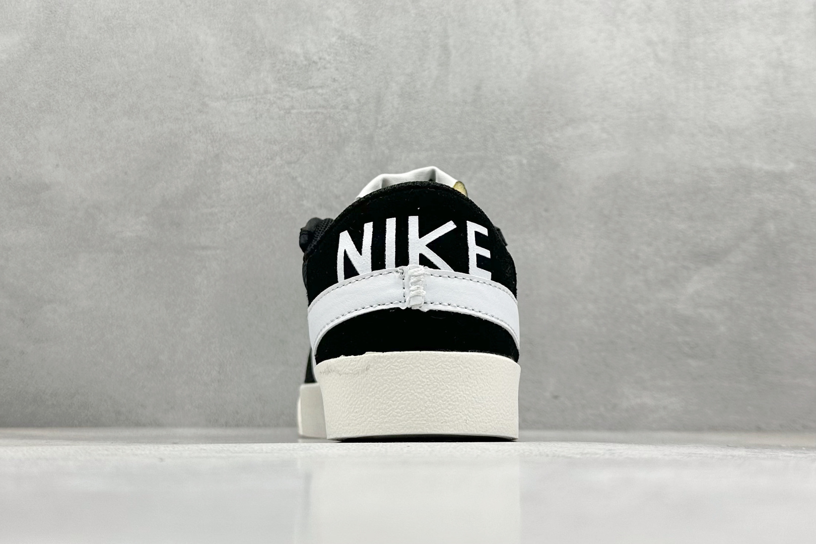 150 NIke Blazer Mid‘77 Jumbo 经典百搭低帮开拓者休闲运动板鞋 DQ1470-010