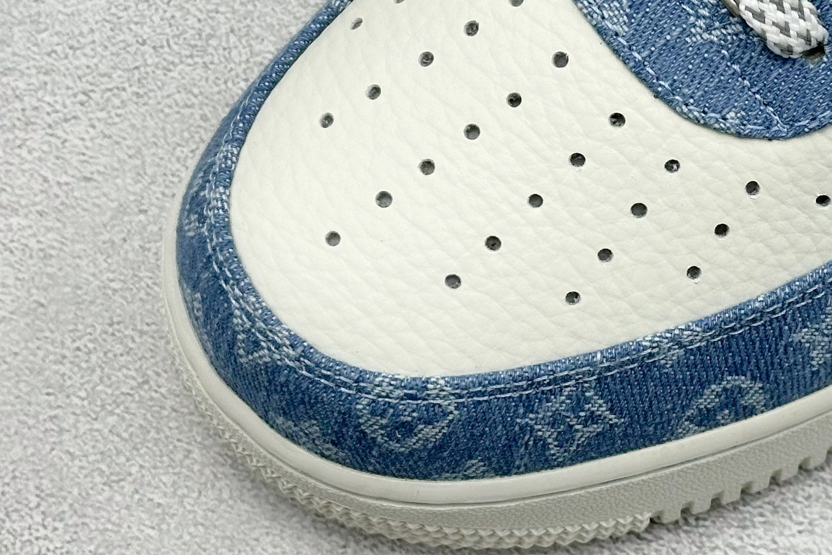 SC版Nike Air Force 1'07 Low LV联名 淡蓝牛仔 空军一号低帮休闲板鞋  SC0601-555