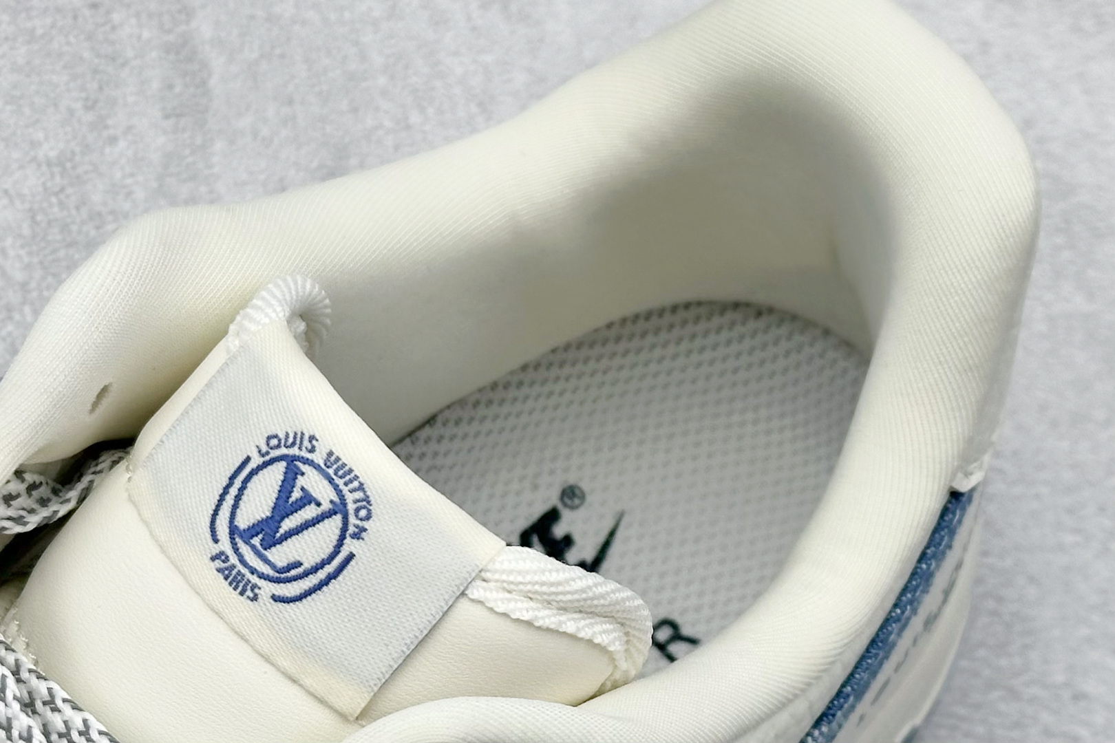 SC版Nike Air Force 1'07 Low LV联名 淡蓝牛仔 空军一号低帮休闲板鞋  SC0601-555