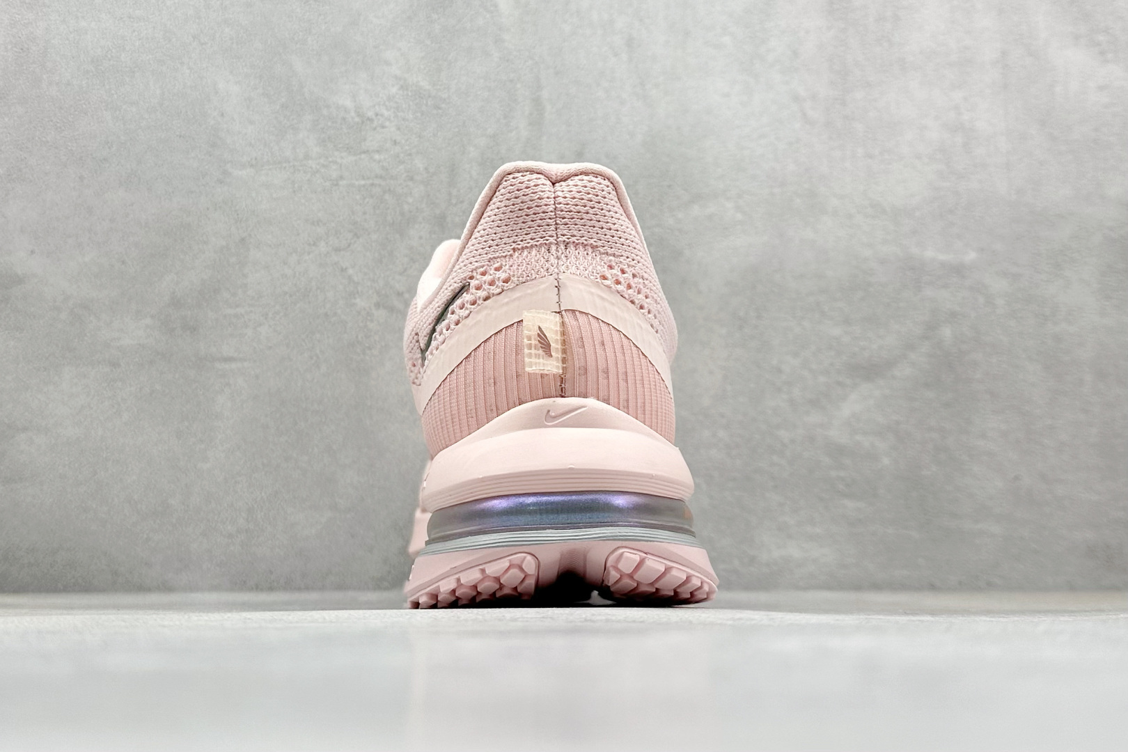 260 CK版NK Pegasus Premium系列 全掌气垫纤维气柱网面跑步鞋 HQ2593-601-Chinese UA Cheap High Quatity Brand Clothes Bags handbags Sneakers wholesale wholesaler seller from China Factory suppliers Fashion Clothing Shoes best Quality Beautiful Price 260 CK版NK Pegasus Premium系列 全掌气垫纤维气柱网面跑步鞋 HQ2593-601