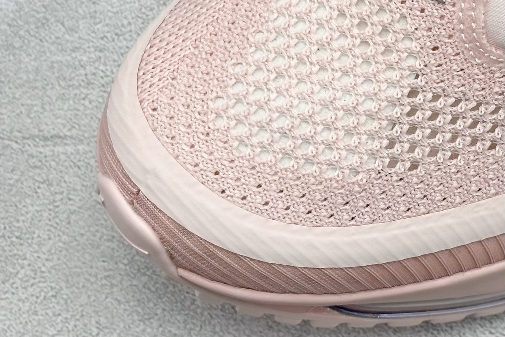 260 CK版NK Pegasus Premium系列 全掌气垫纤维气柱网面跑步鞋 HQ2593-601-Chinese UA Cheap High Quatity Brand Clothes Bags handbags Sneakers wholesale wholesaler seller from China Factory suppliers Fashion Clothing Shoes best Quality Beautiful Price 260 CK版NK Pegasus Premium系列 全掌气垫纤维气柱网面跑步鞋 HQ2593-601