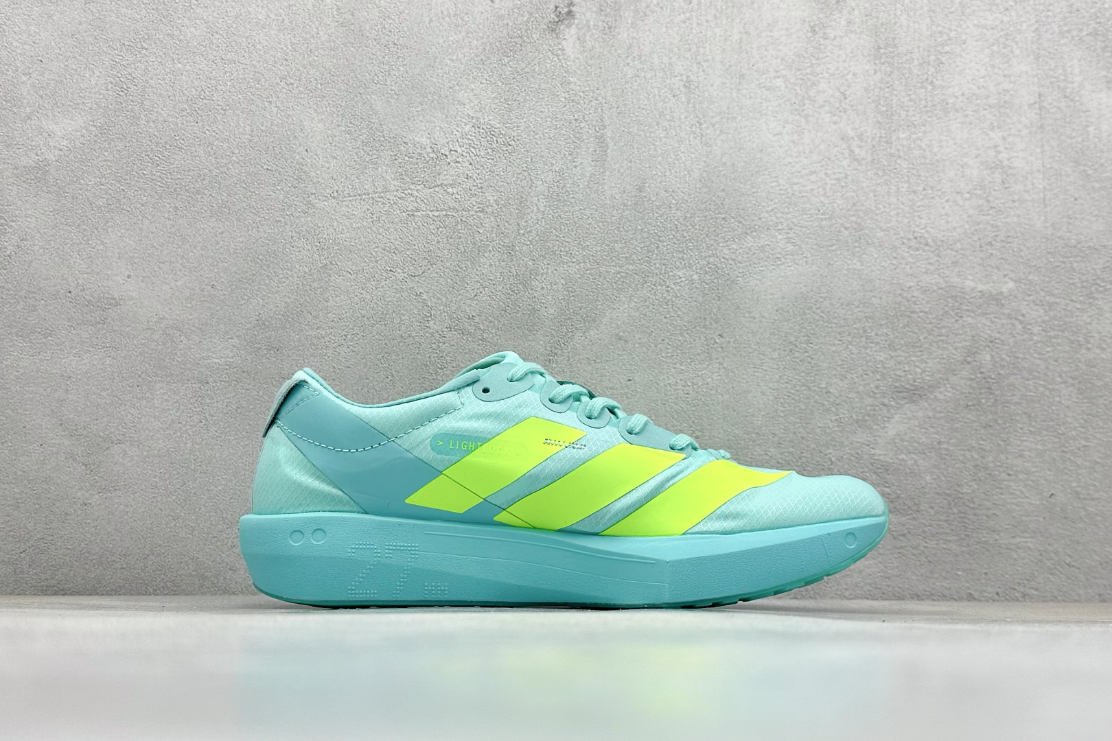 170 AdidAdizero Adios 9 M 阿迪透气轻盈低帮跑步鞋 JH5243