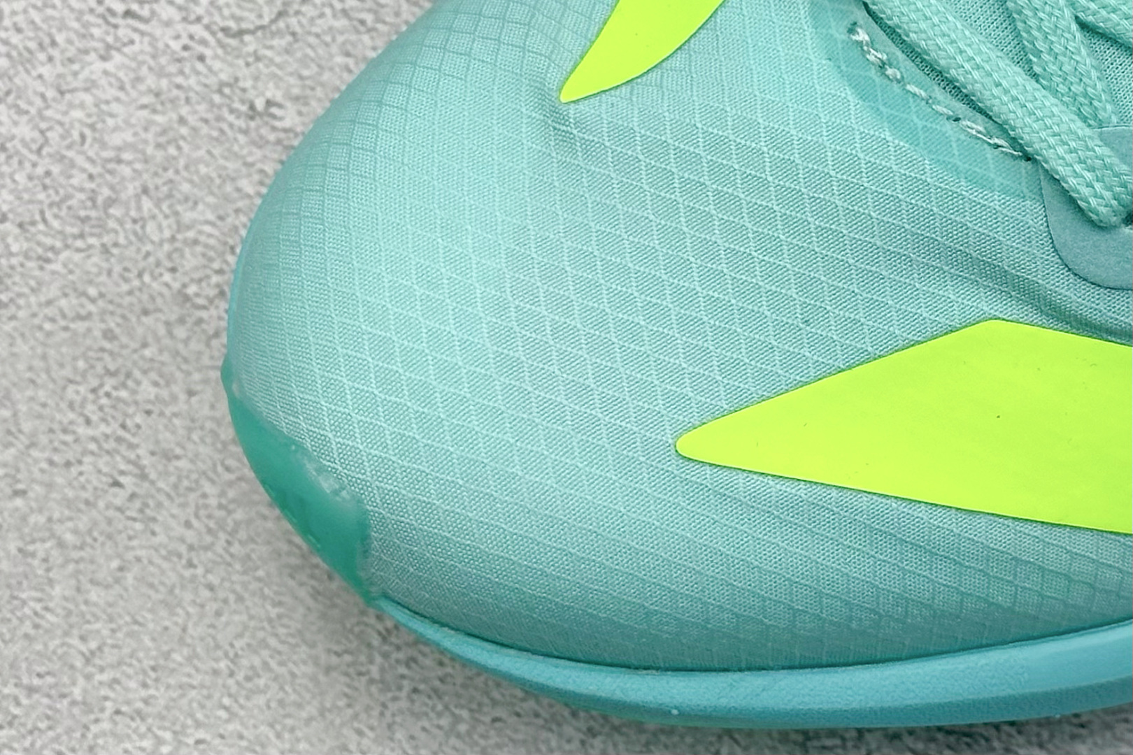 170 AdidAdizero Adios 9 M 阿迪透气轻盈低帮跑步鞋 JH5243