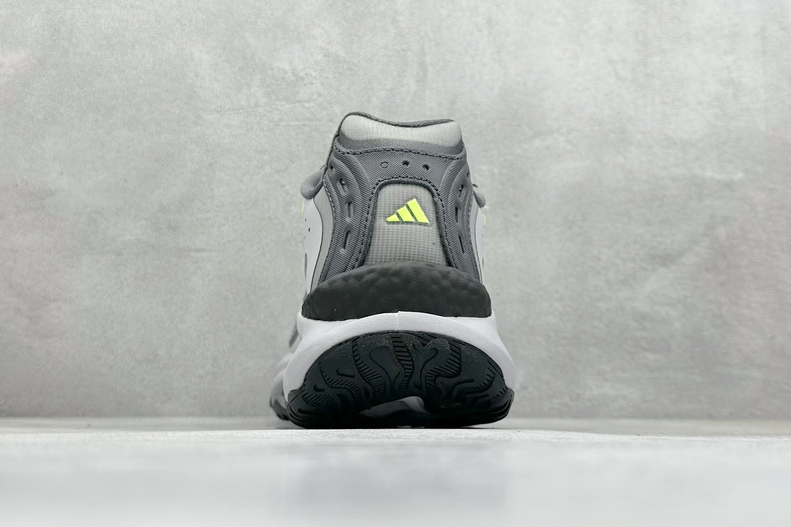 240 AdidCLIMACOOL XLG 4.0 复古休闲老爹鞋  JQ4940