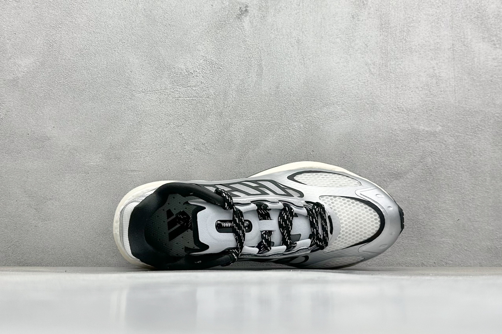 240 AdidCLIMACOOL XLG 4.0 复古休闲老爹鞋  JQ4941