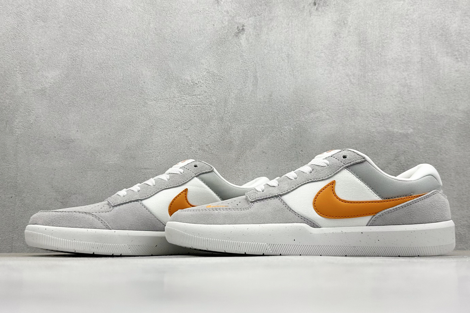 160 FS版 Nike SB Force 58 硫化杯底 传统篮球风格 Nike SB Force 58 男/女滑板鞋 DV5477-007