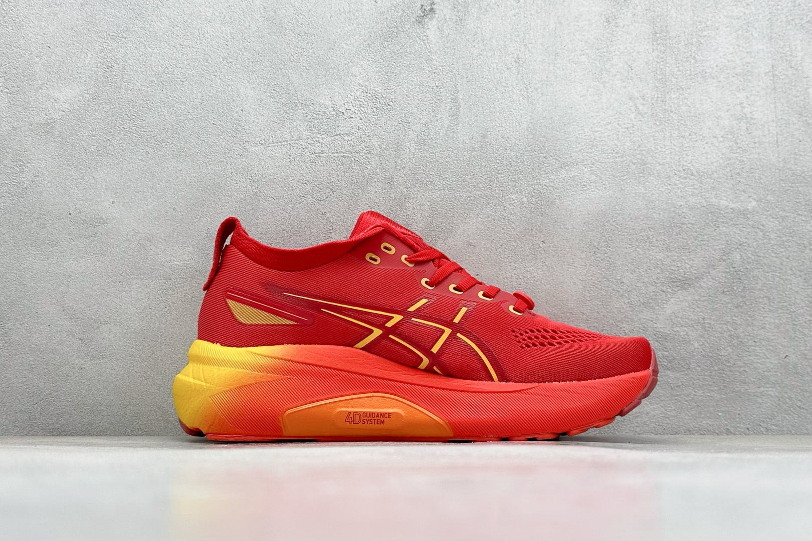 Asics Gel-Kayano 31 亚瑟士系列复古舒适织物休闲跑步鞋 1011C012-600