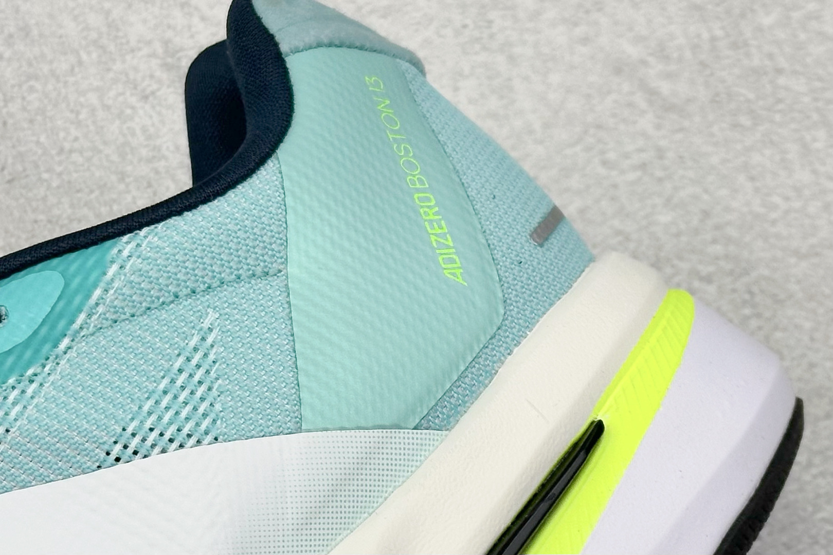 180 AdidAdizero Bost13 轻盈缓震透气跑步鞋 AdizeroBoston13跑鞋 JS4945