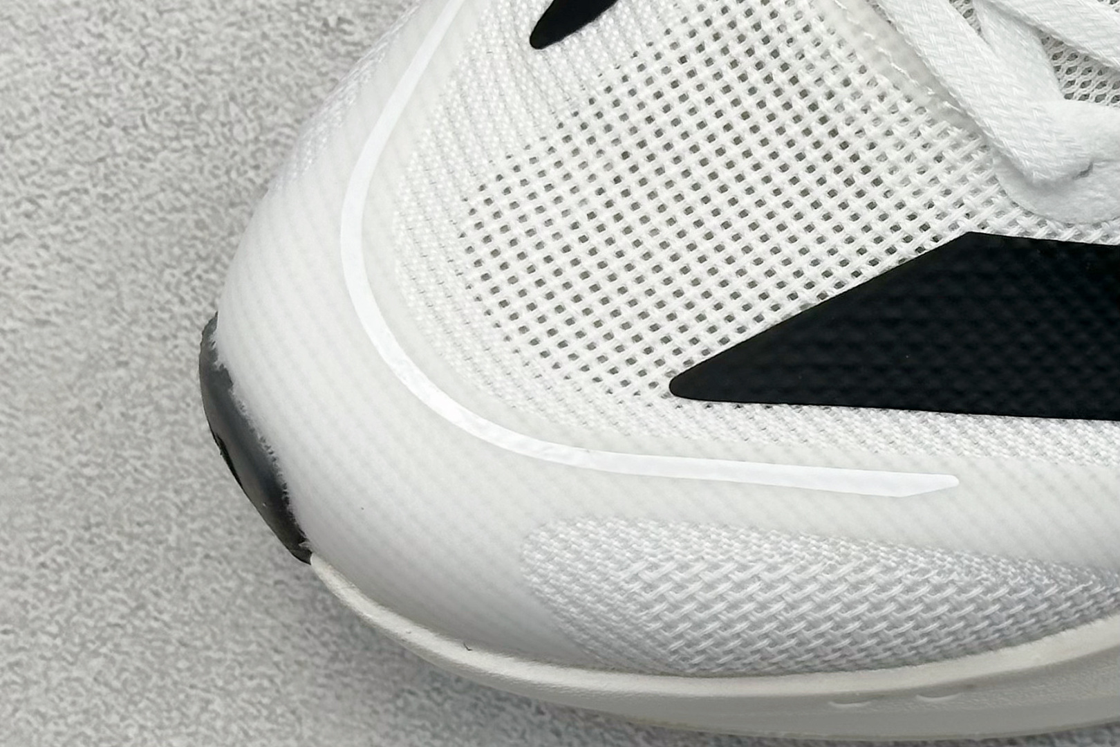 AdidAdizero Bost13 轻盈缓震透气跑步鞋 AdizeroBoston13跑鞋 JS4951