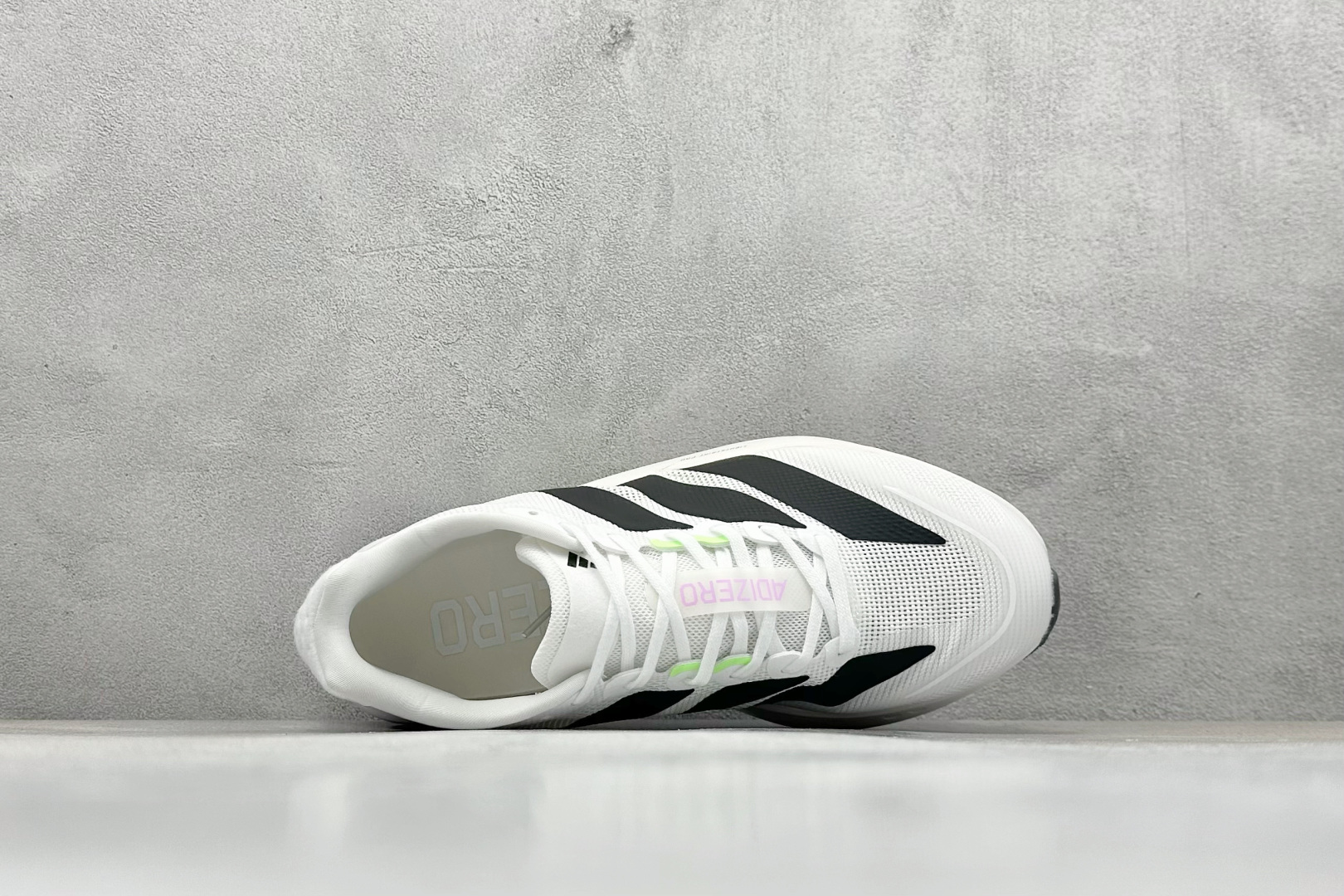 AdidAdizero Bost13 轻盈缓震透气跑步鞋 AdizeroBoston13跑鞋 JS4951