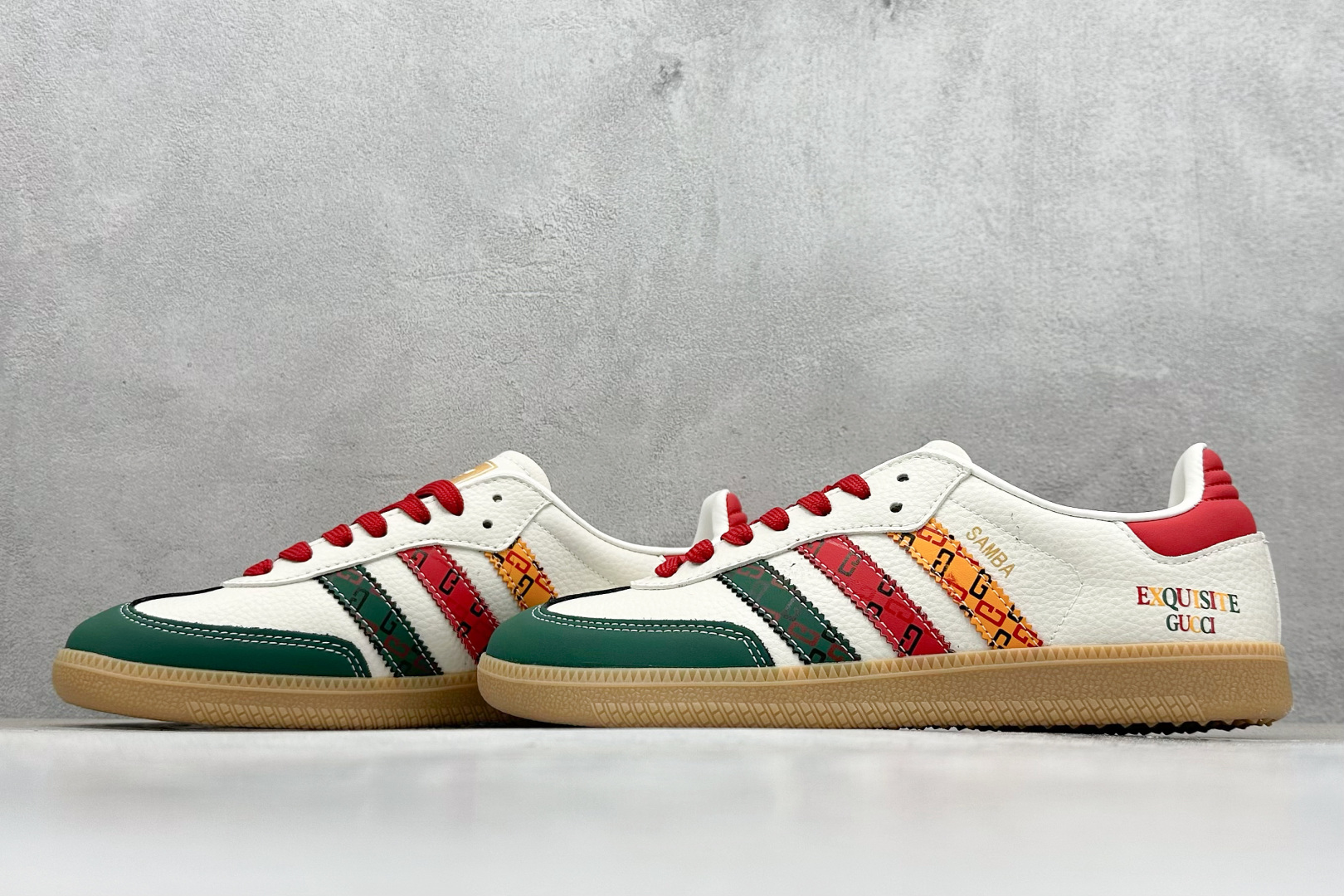 adidoriginals Samba x GUCCI 绿白红 桑巴舞系列复古经典轻便板鞋 DB0001